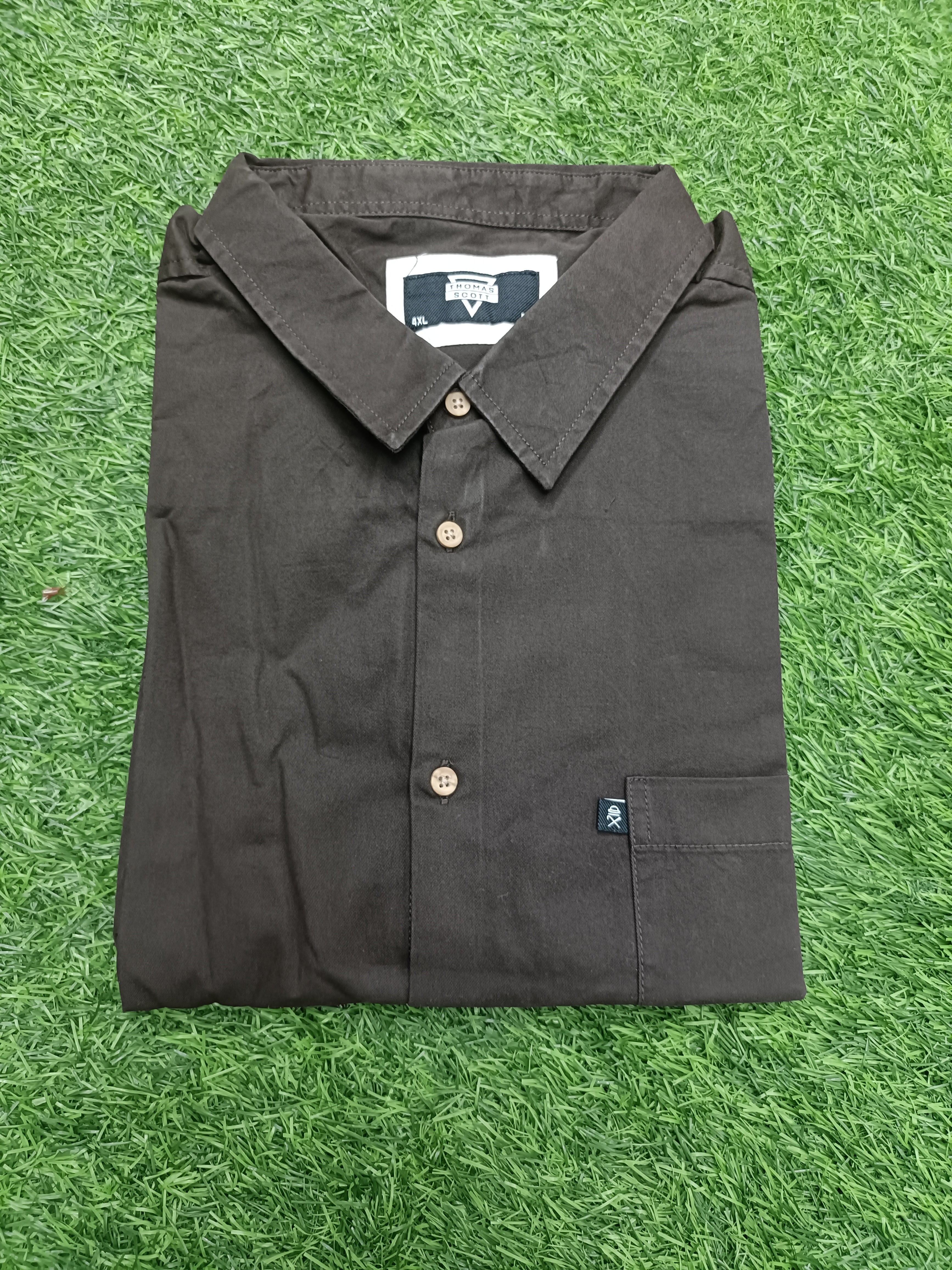 Men's Solid Dark Brown Cotton Half-Sleeve Apple Cut Casual Cotton Shirt