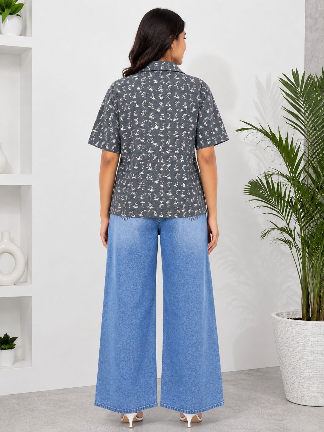 Women’s Dark Grey Floral Print Box-Cut cotton Baggy Shirt