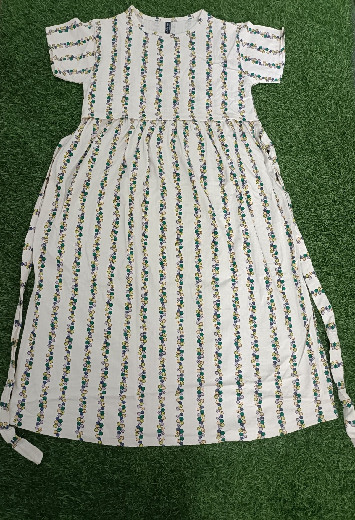 Ladie's Knitted Fabric Off-White Floral Stripe Printed Feeding Kurti / Maternity Nighty with Side Tie-Up