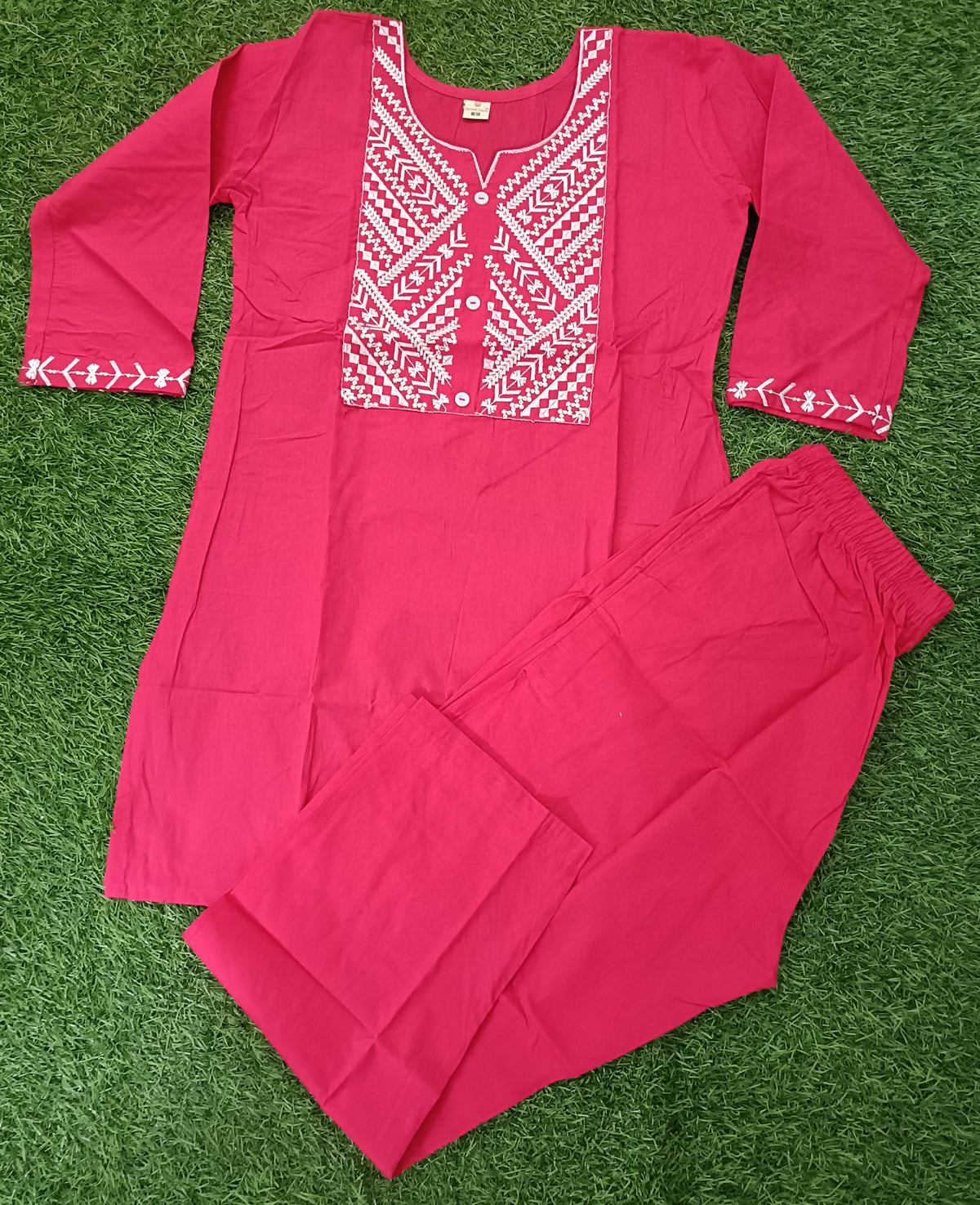 Women’s Rani Pink Cotton Blend Geometric Embroidered Full-Sleeve top and Pant Set