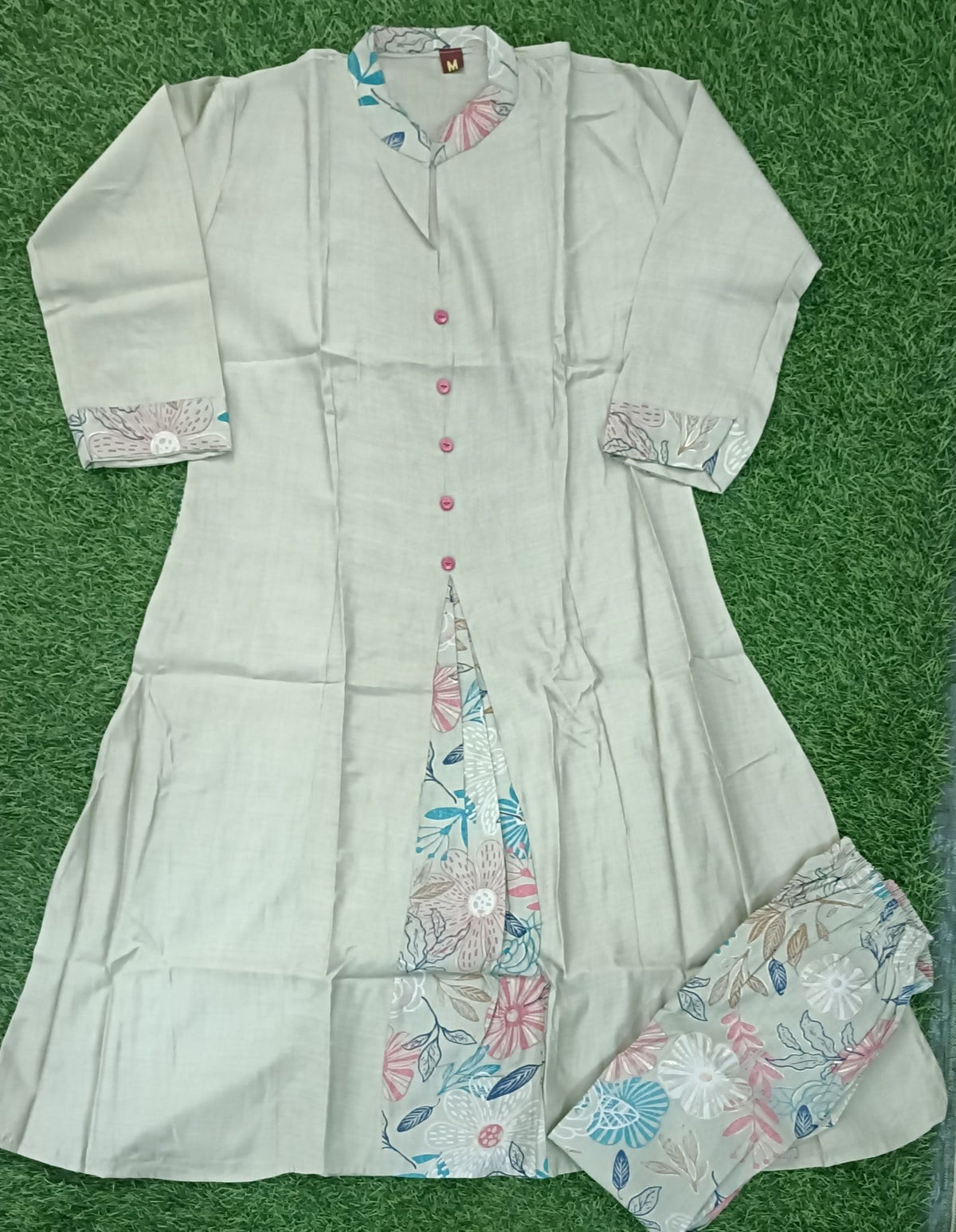 Women’s Light Pista Green Floral Print Full-Sleeve Flared Kurti and Pant Set