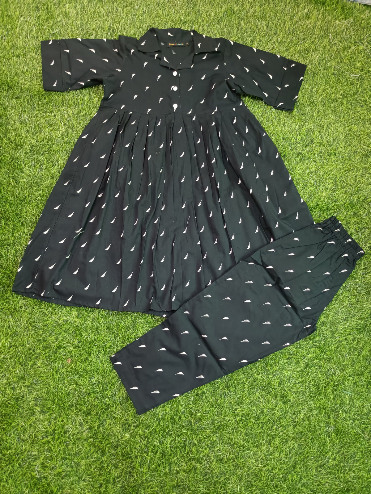Girls Black & Cream Printed Cuban Collar Half Sleeve Pleated Fit & Flare Western Frock