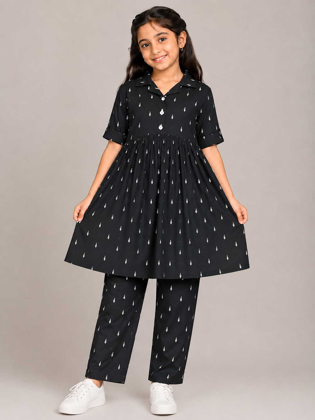 Girls Black & Cream Printed Cuban Collar Half Sleeve Pleated Fit & Flare Western Frock