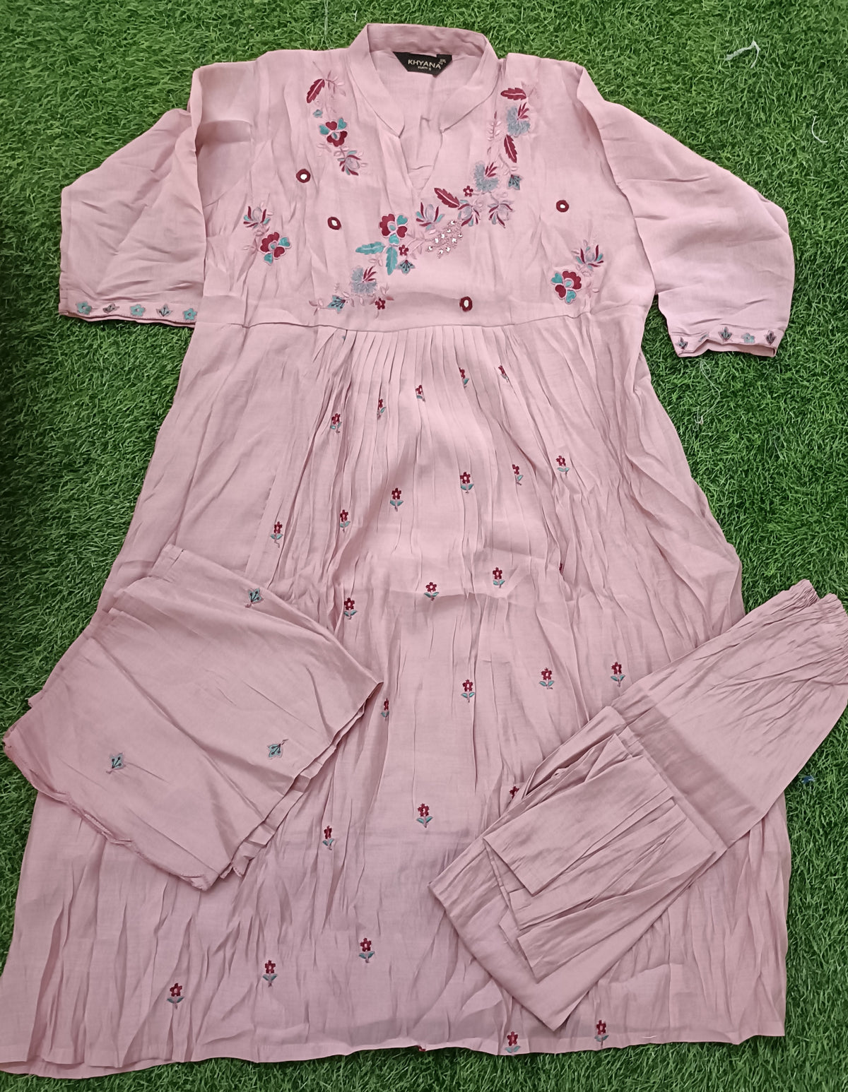 Dusty Pink Embroidered Anarkali Kurti Set