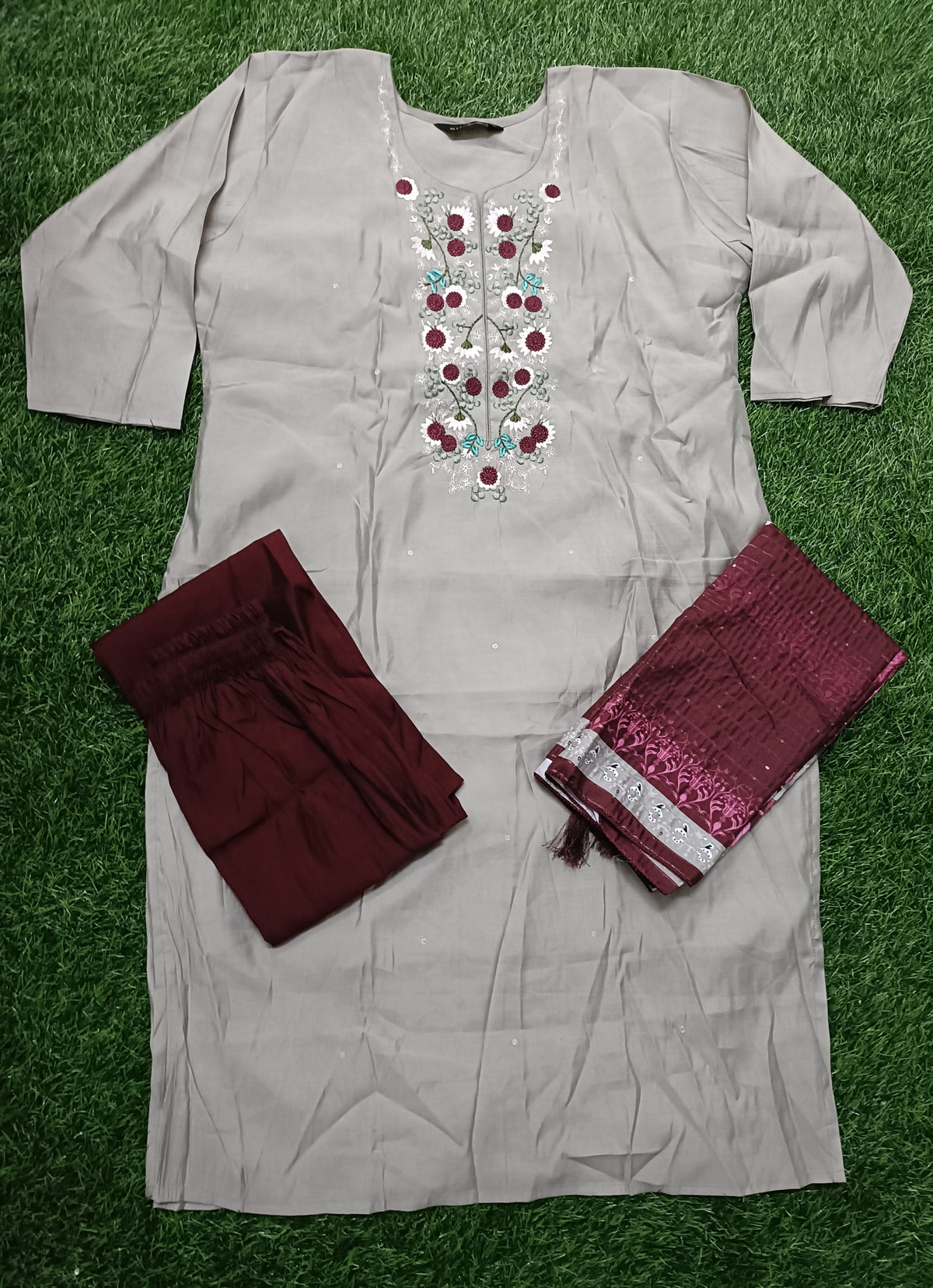 Women’s Light Grey Cotton Embroidered 3-Piece Kurti set with Maroon Pants & Dupatta