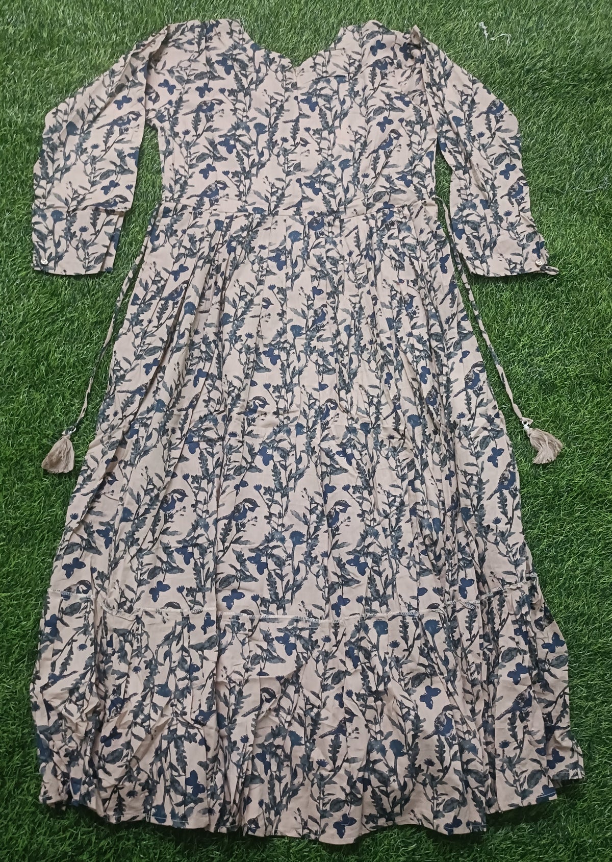 Women’s Beige Cotton Blend Navy Floral Printed Anarkali Kurti