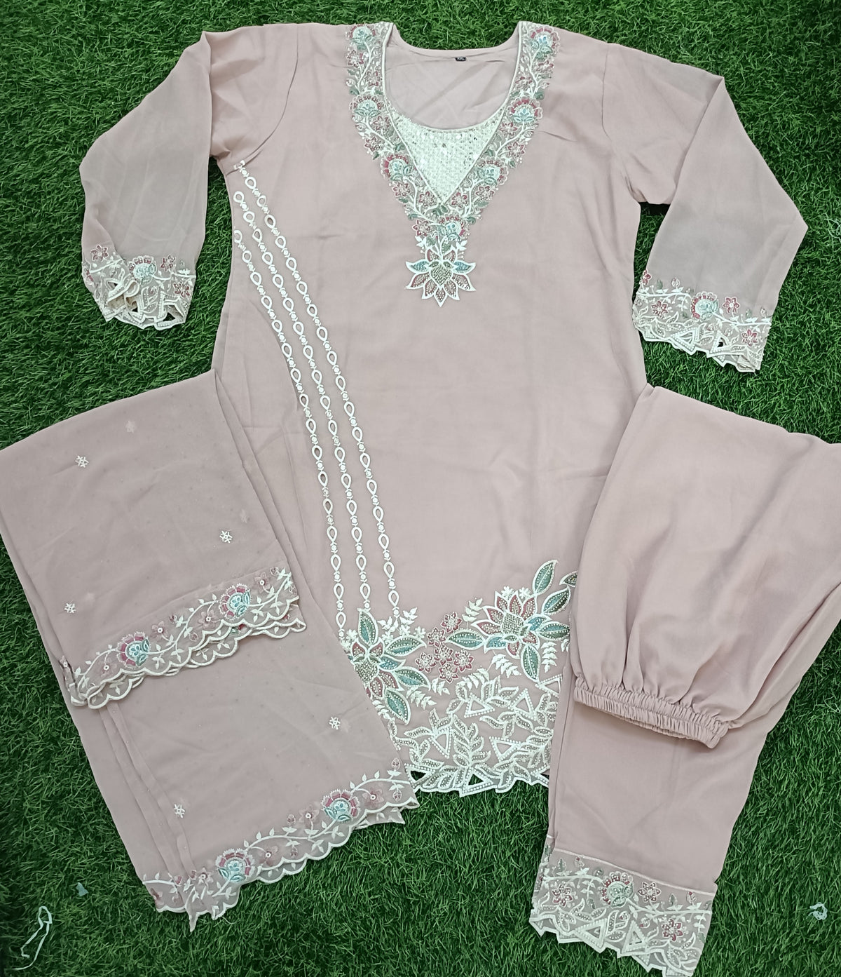 Women’s Dusty Mauve Georgette Embroidered 3-Piece Kurti set