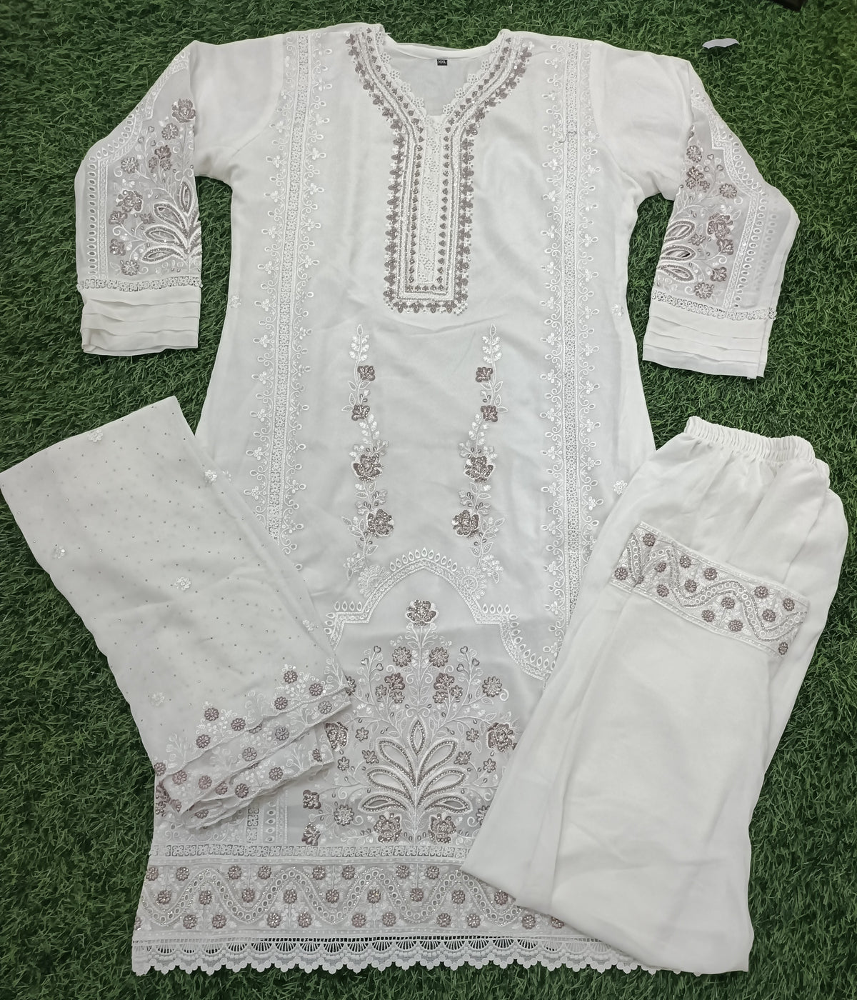 Women’s White Georgette Floral Embroidered Kurti Pant Dupatta Set