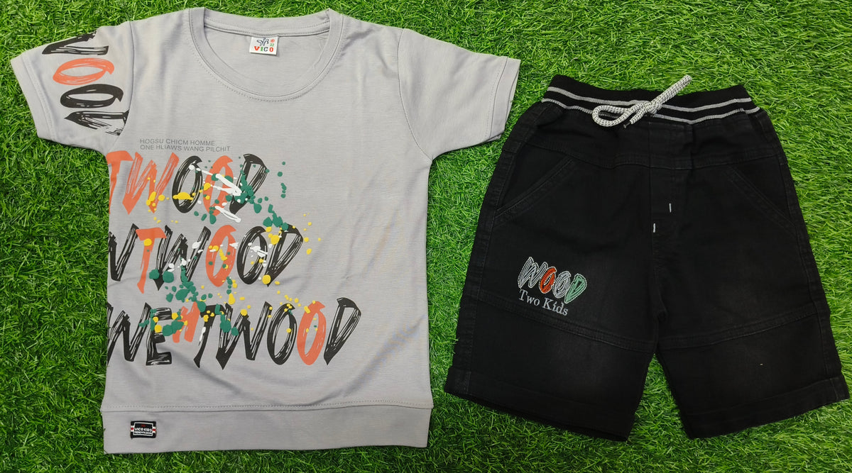 Boys Light Grey Printed T-Shirt & Black Short Set