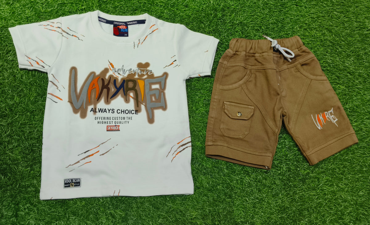Boys White Printed T-Shirt & Brown Short Set