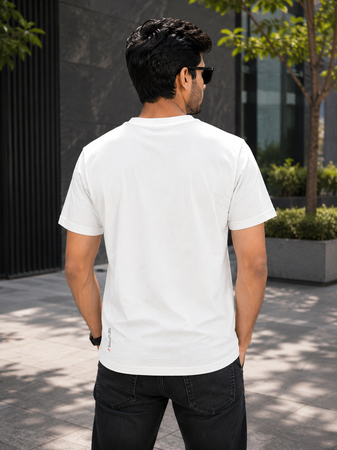 PUMA Men’s White Minimal Logo Round Neck T-Shirt