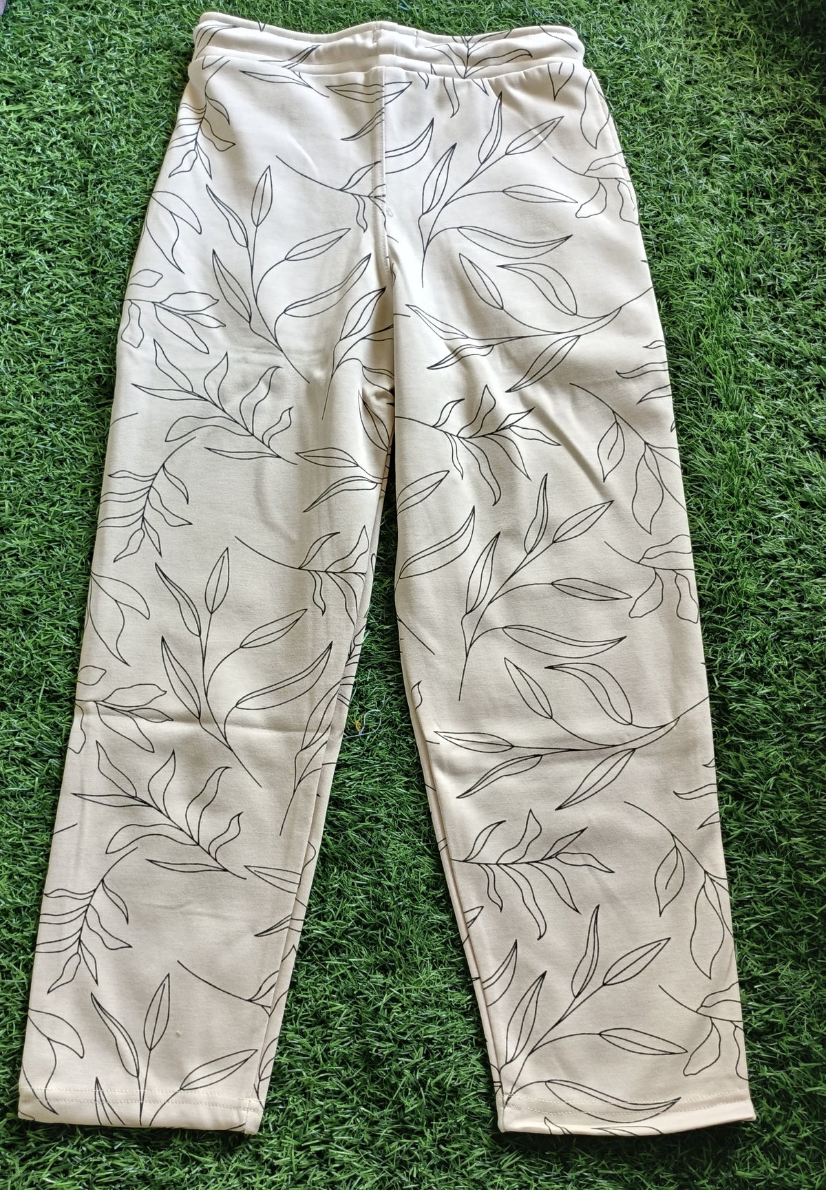 Boys Beige Leaf Print Hosiery Track Pant