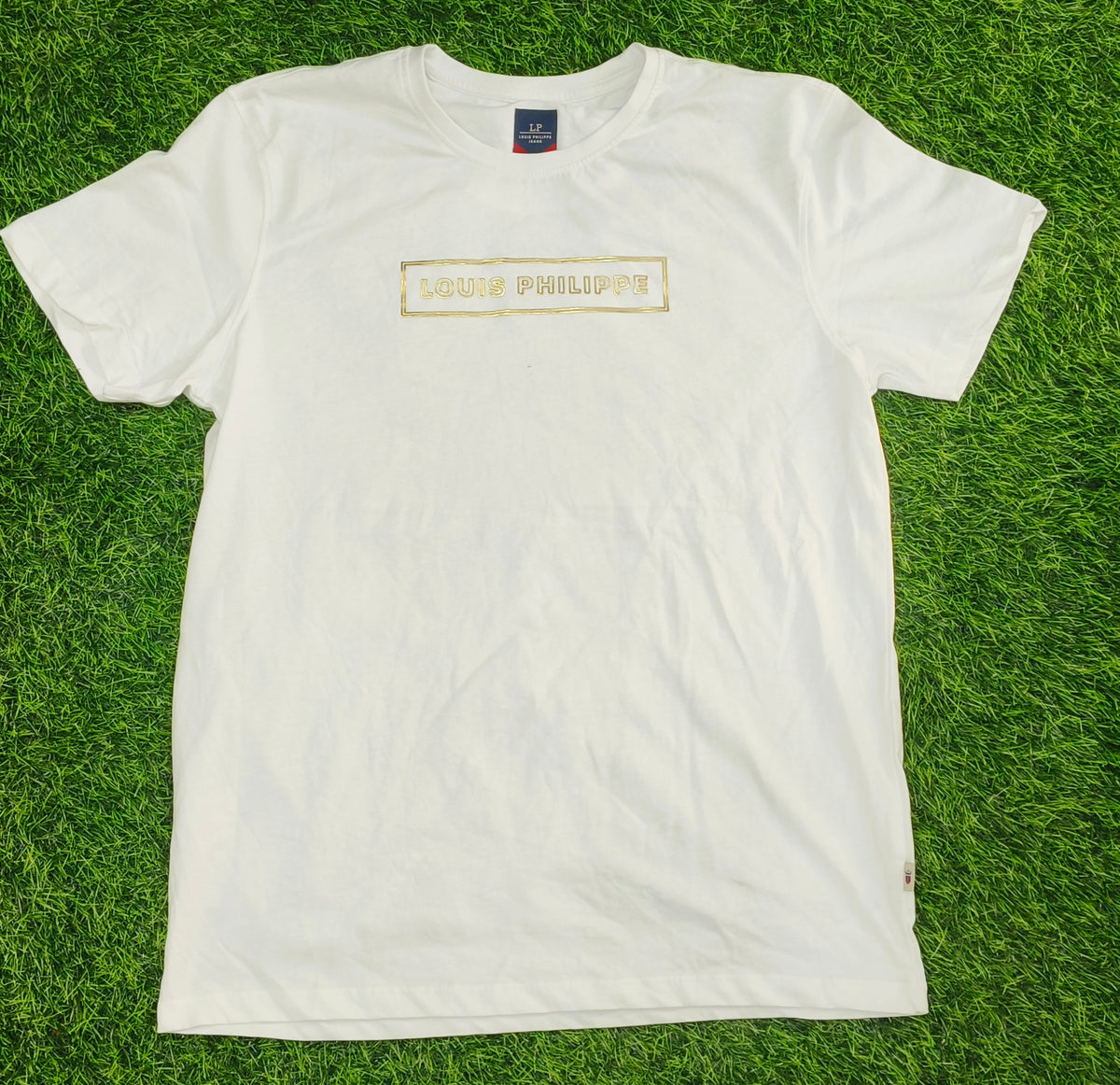 Men's White Round Neck T-Shirt with Front Detail