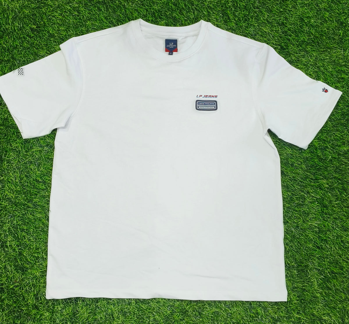 Men's White Minimal Chest Detail Round Neck T-Shirt