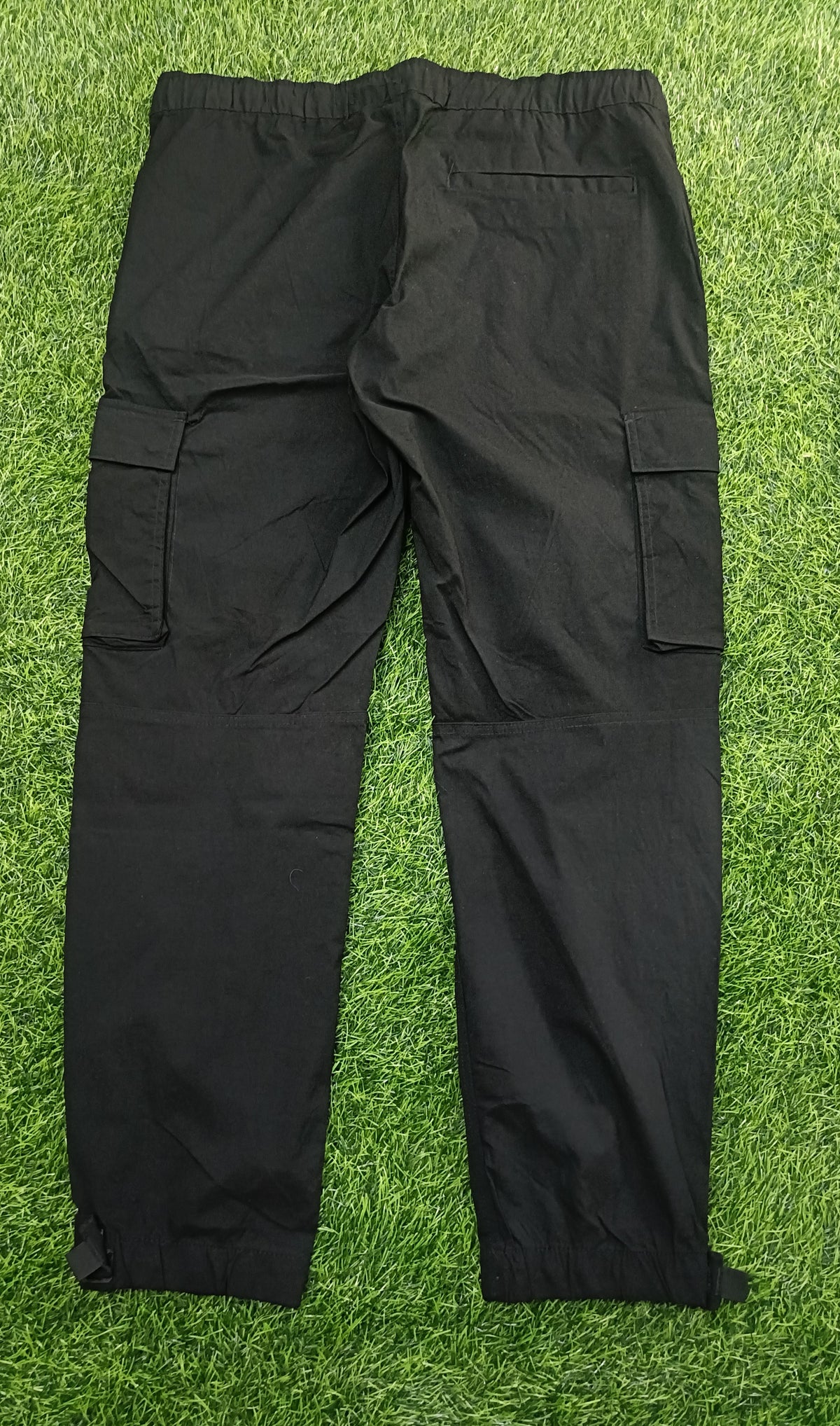 Men’s Black Cargo Jogger Pant