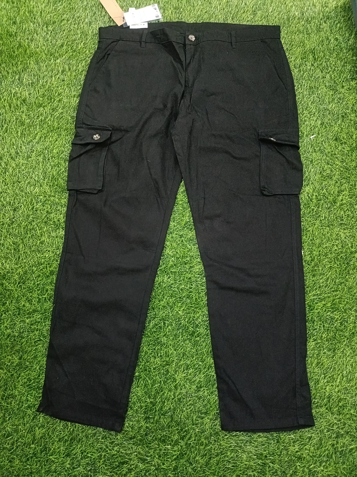 Men’s Black Multi-Pocket Cargo Pant