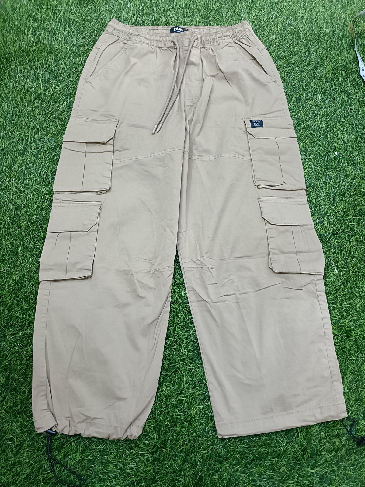 Men’s Beige Baggy Cargo Pant