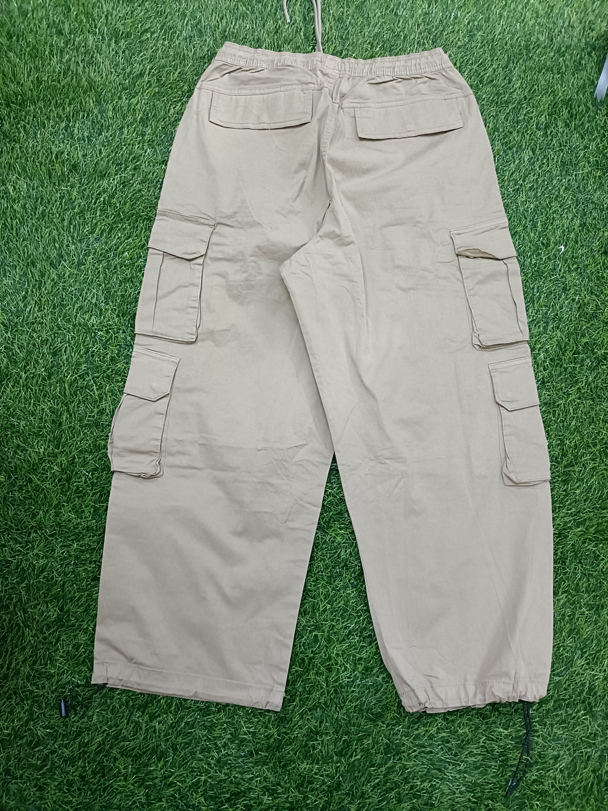 Men’s Beige Baggy Cargo Pant