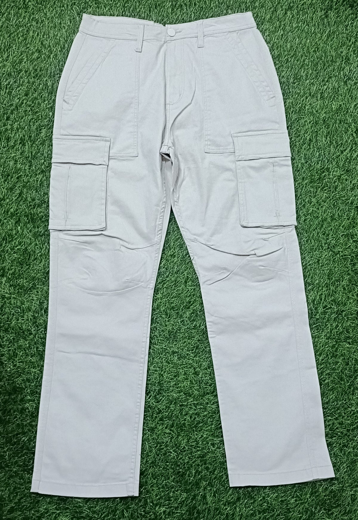 Men’s Cream 6-Pocket Cargo Pant