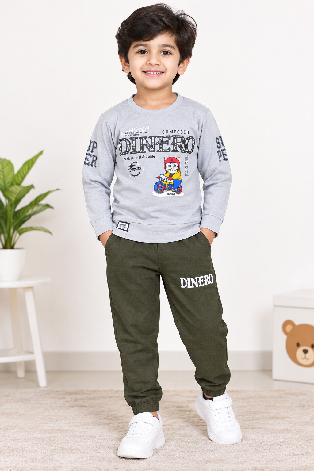 Kids Light Grey Printed Full Sleeve T-Shirt & Dark Olive Green Pant Set