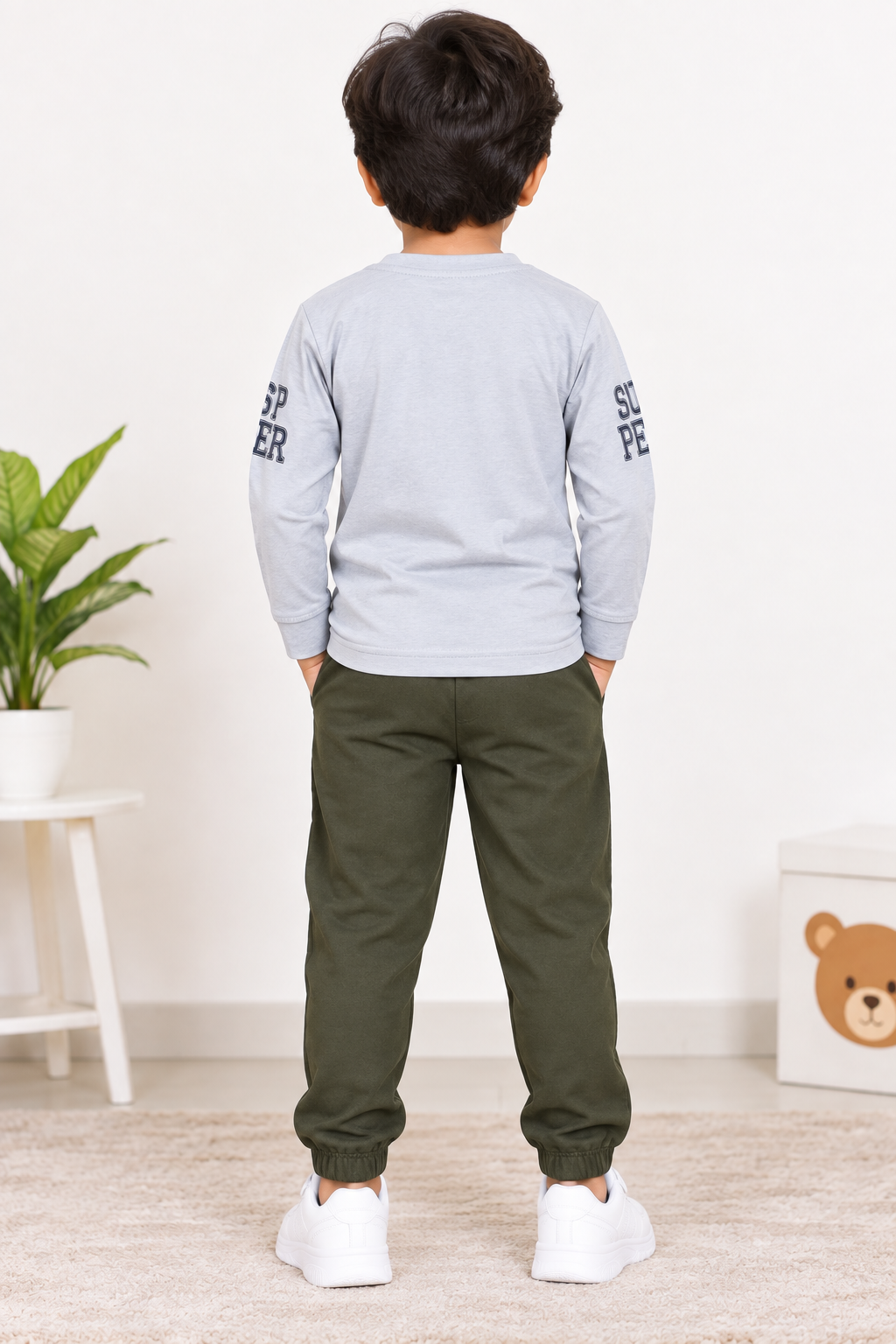 Kids Light Grey Printed Full Sleeve T-Shirt & Dark Olive Green Pant Set