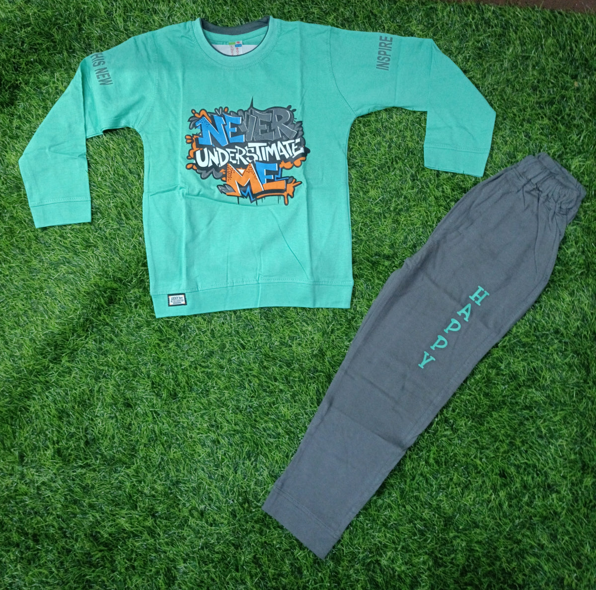 Kids Mint Green Printed Full Sleeve T-Shirt & Dark Grey Pant Set
