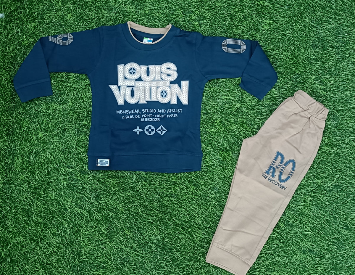 Kids Navy Blue Printed Full Sleeve T-Shirt & Beige Pant Set