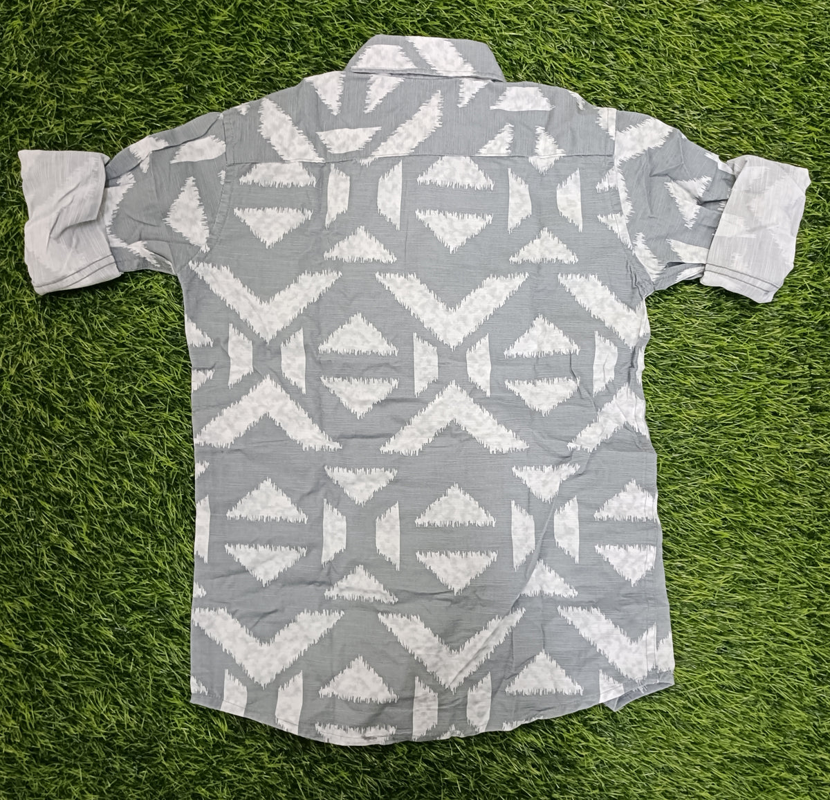 Boys Grey Geometric Printed Full Sleeve Shirt