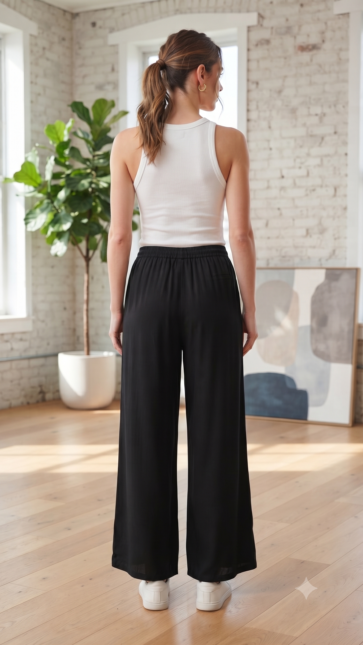 Black Solid Wide-Leg Palazzo with Pockets