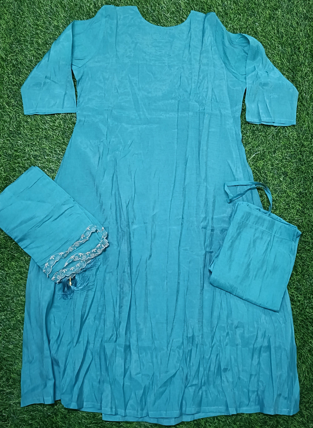 Women’s Teal Blue Floral Embroidered 3-Piece Kurti Set