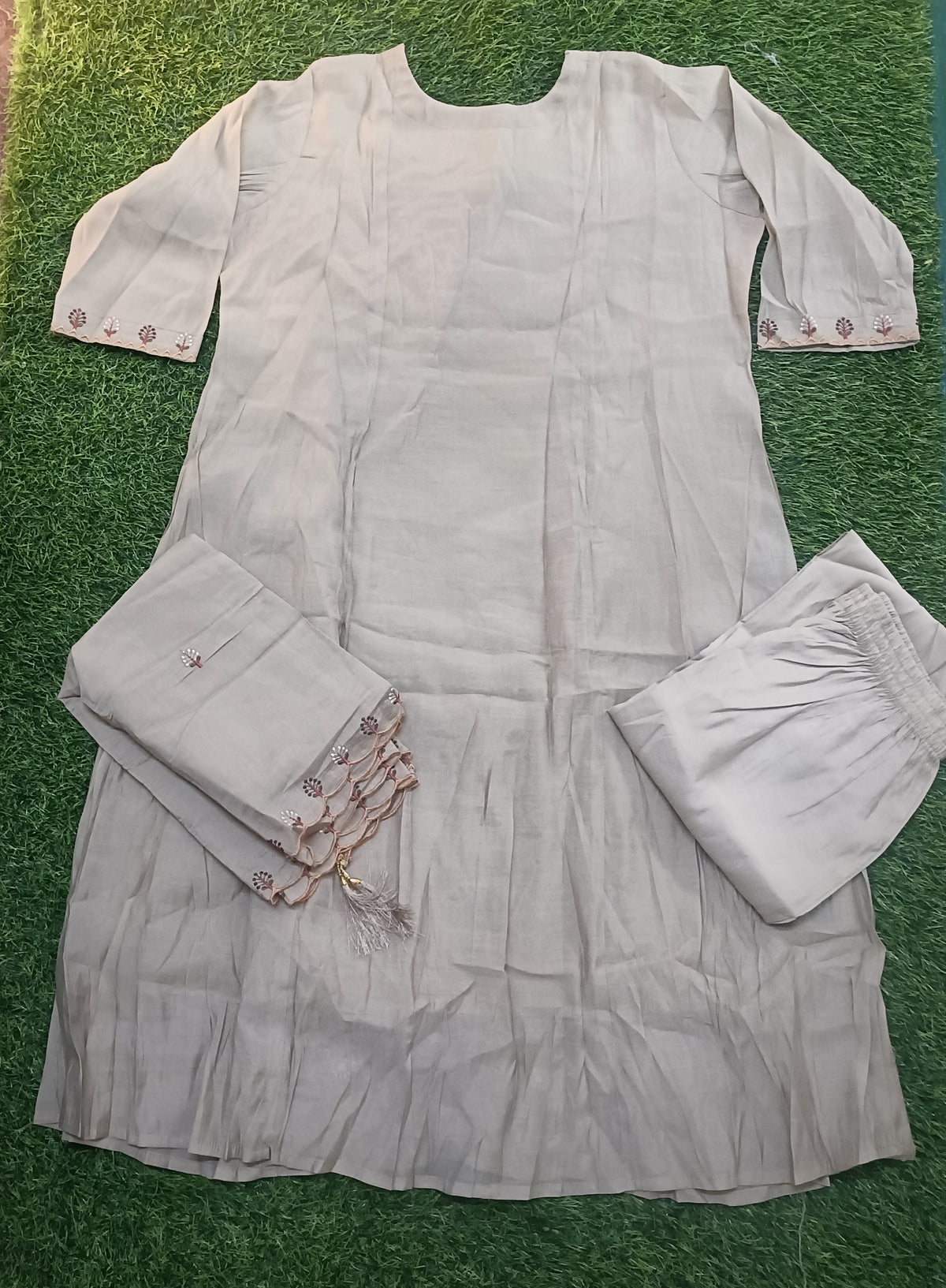 Women’s Dark Cream Floral Embroidered Rayon 3-Piece Kurthi Set