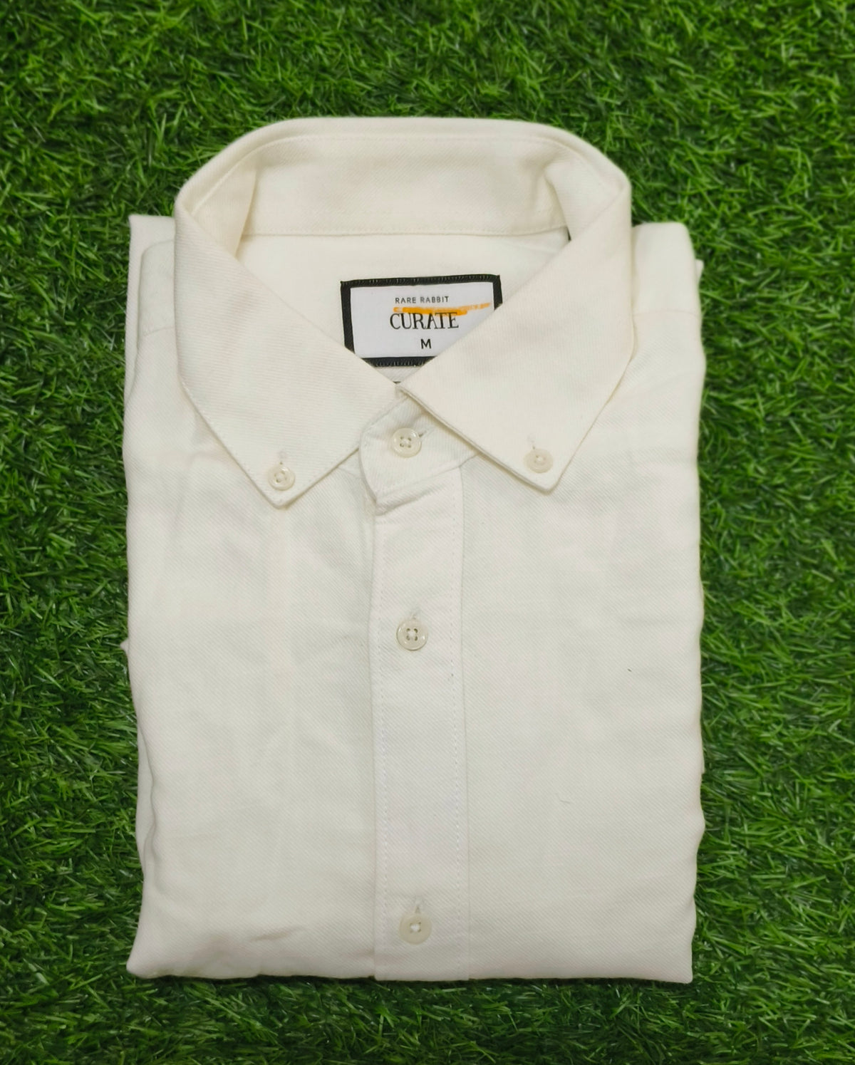 Men’s Off-White Solid Button-Down Collar Full Sleeve Shirt