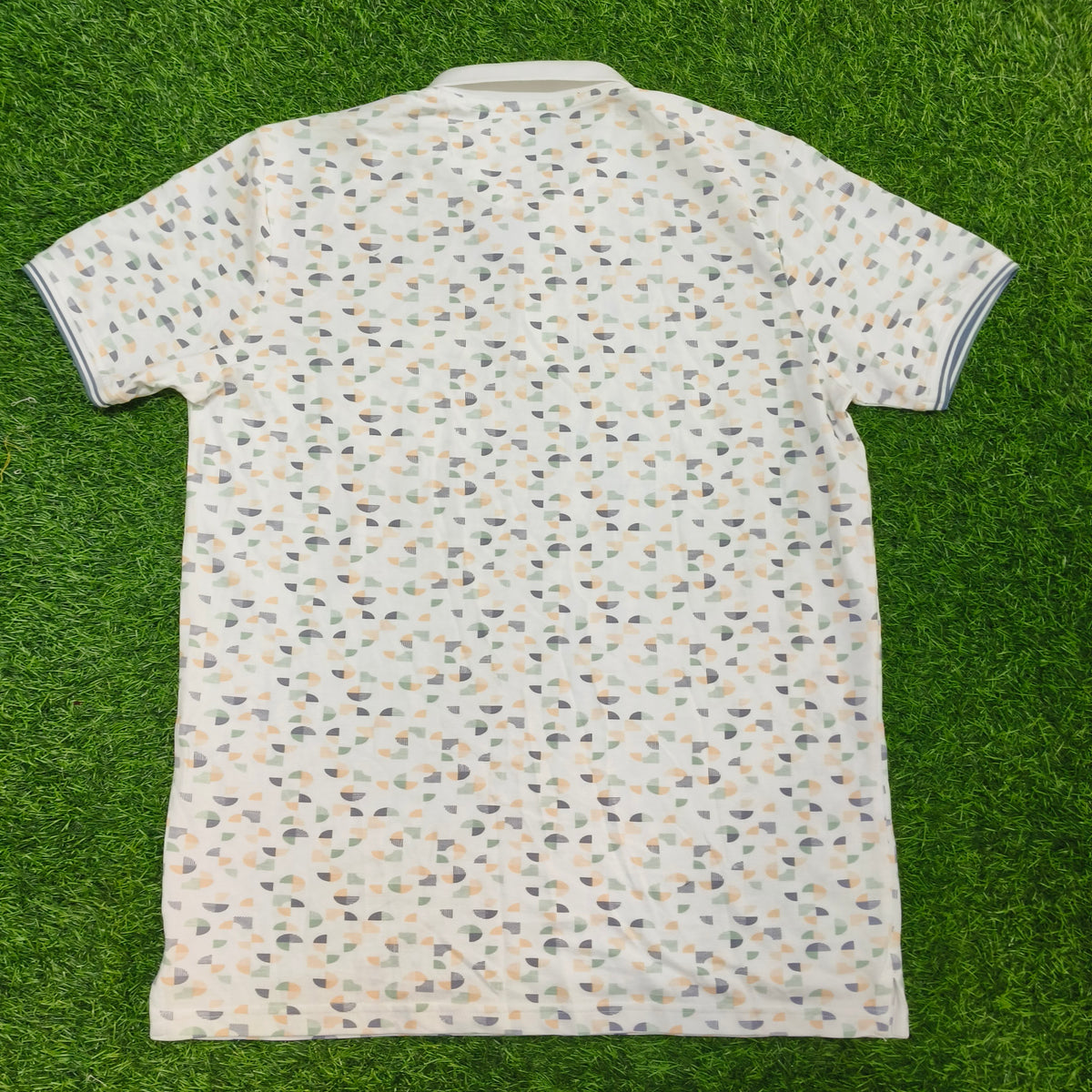 Men’s Off-White Geometric Printed Polo Collar T-Shirt