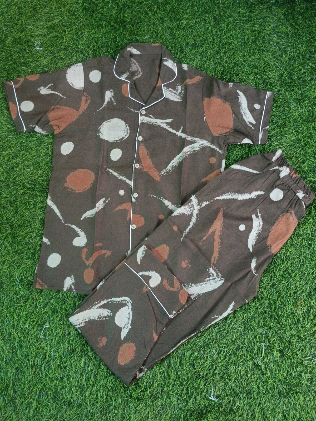 Premium Alfain Chocolate Brown Abstract Co-ord Set,With Button-down front, notch collar, contrast black piping, elasticated waist.