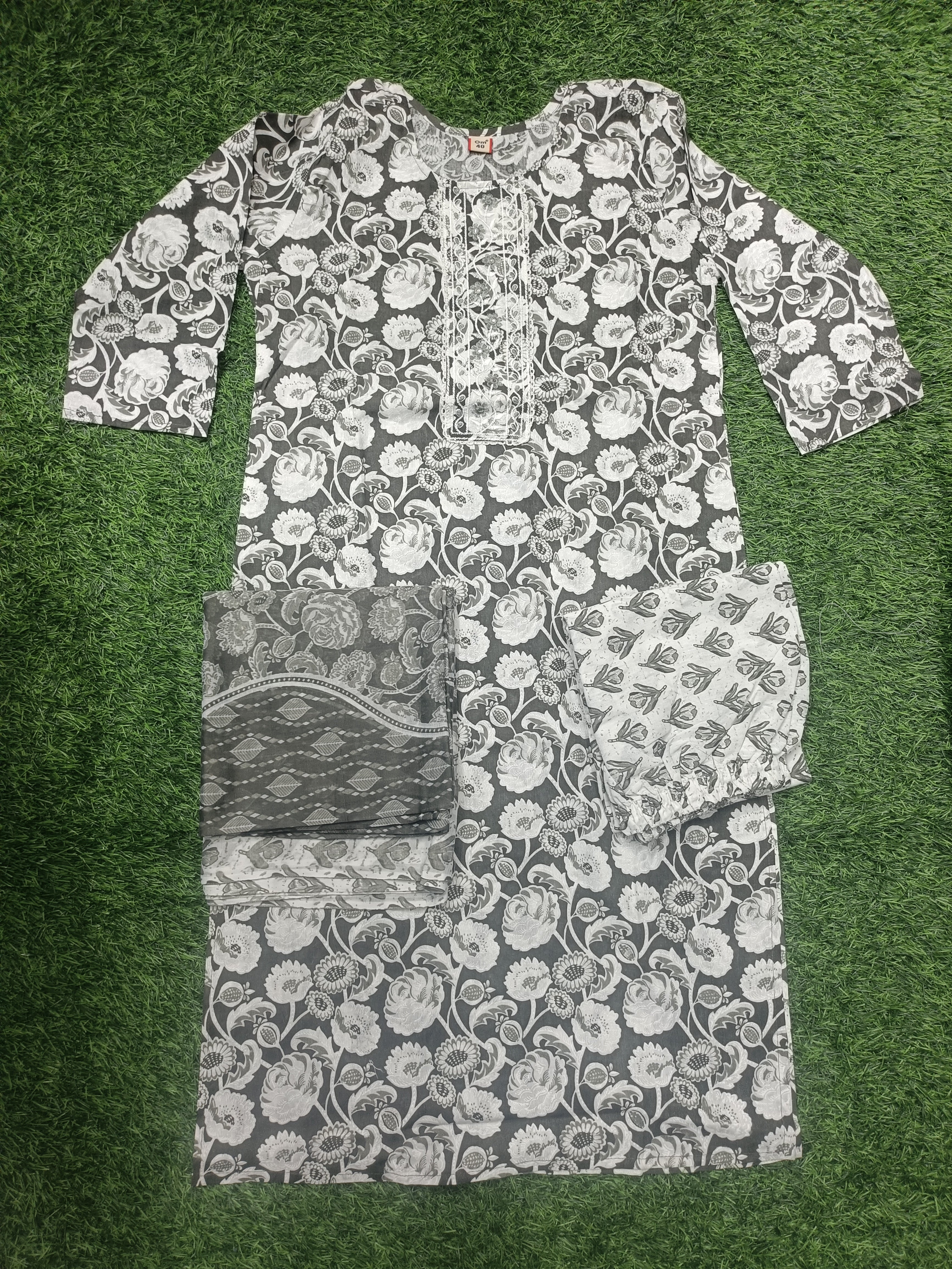 Elegant Grey and White Floral Printed Cotton 3-Piece Kurti Set
