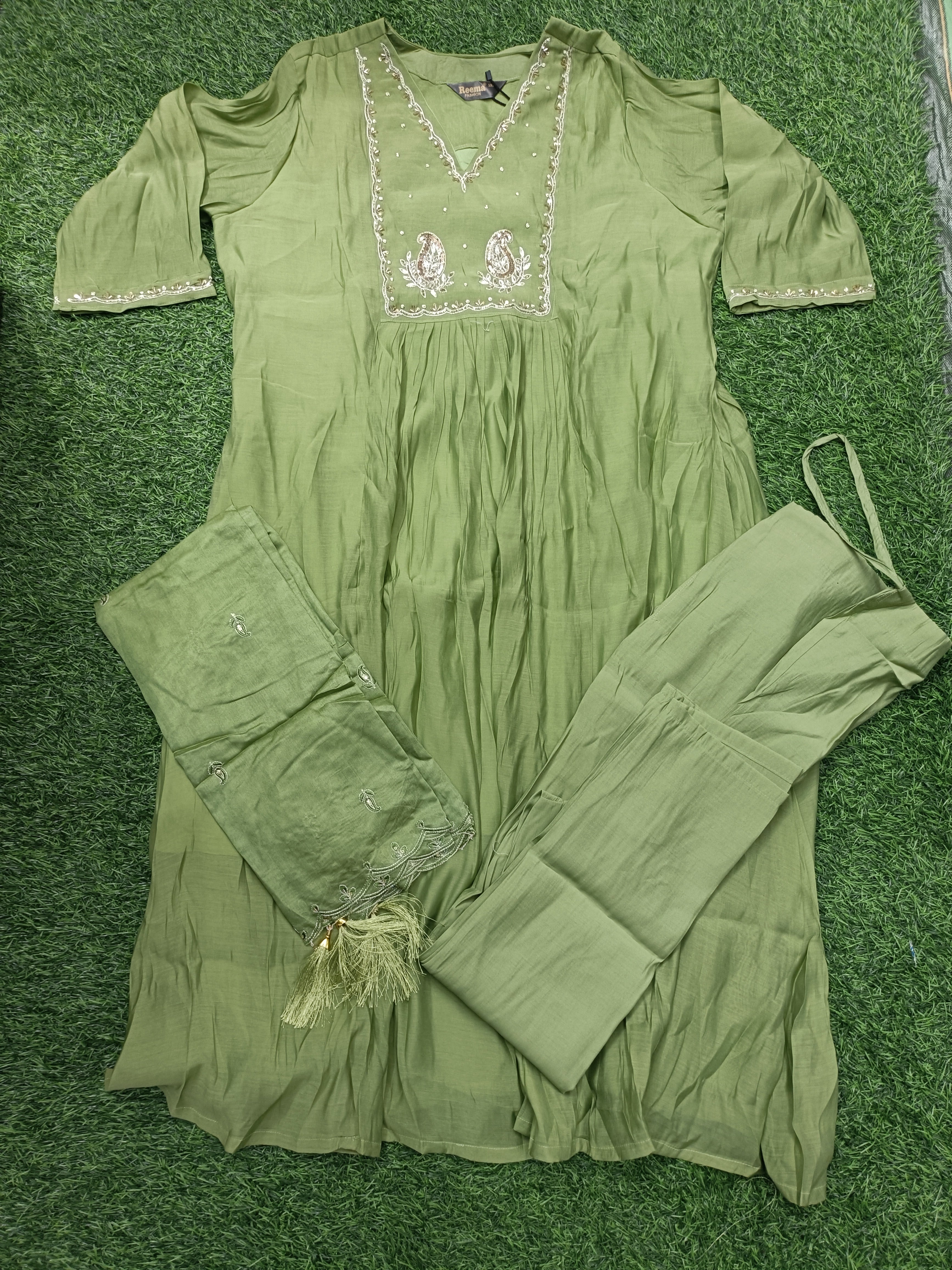 Elegant Olive Green Embroidered Rayon 3-Piece Kurti Set