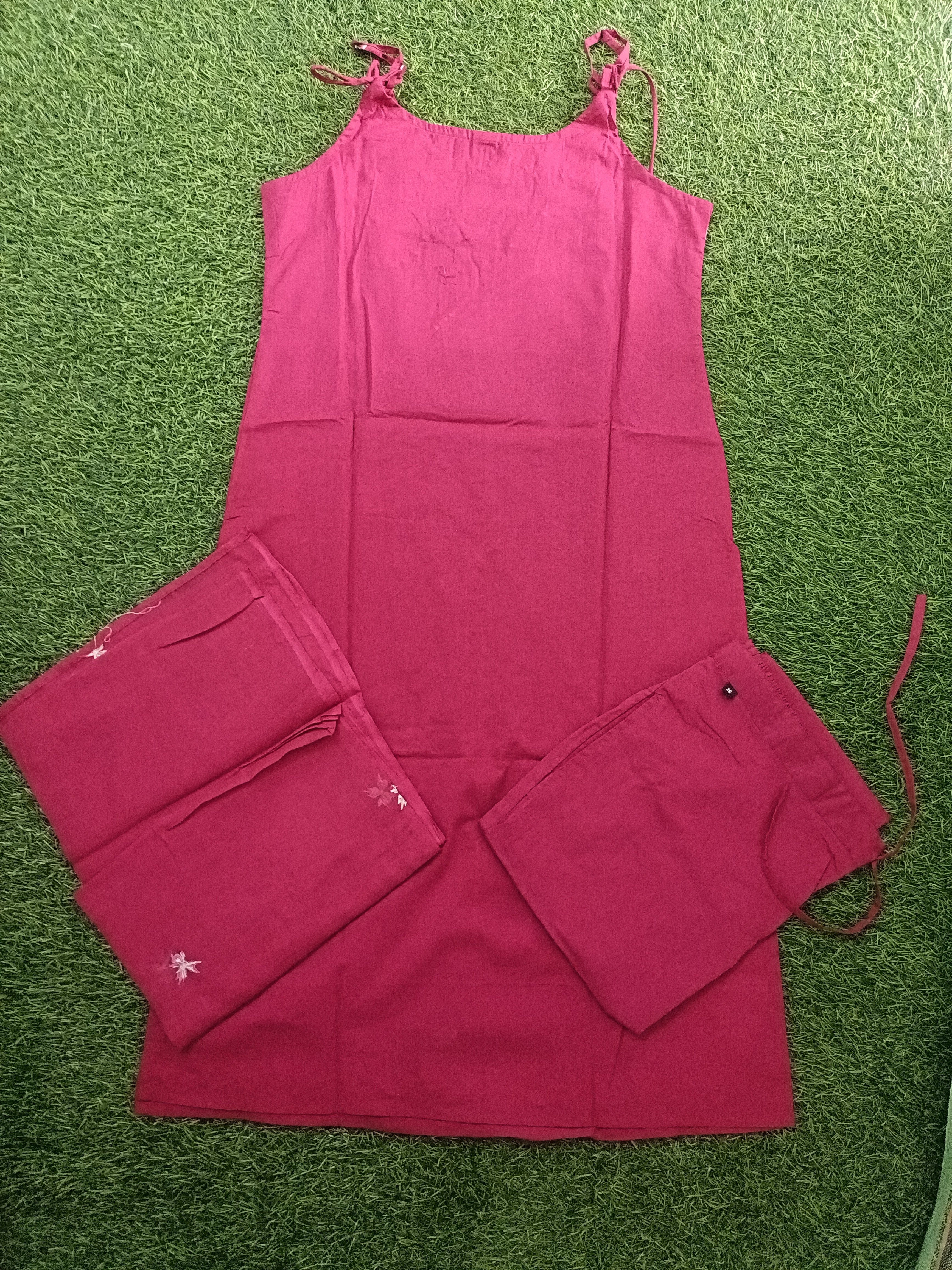 Vibrant Magenta Embroidered Cotton 3-Piece sleeveless Kurti Set