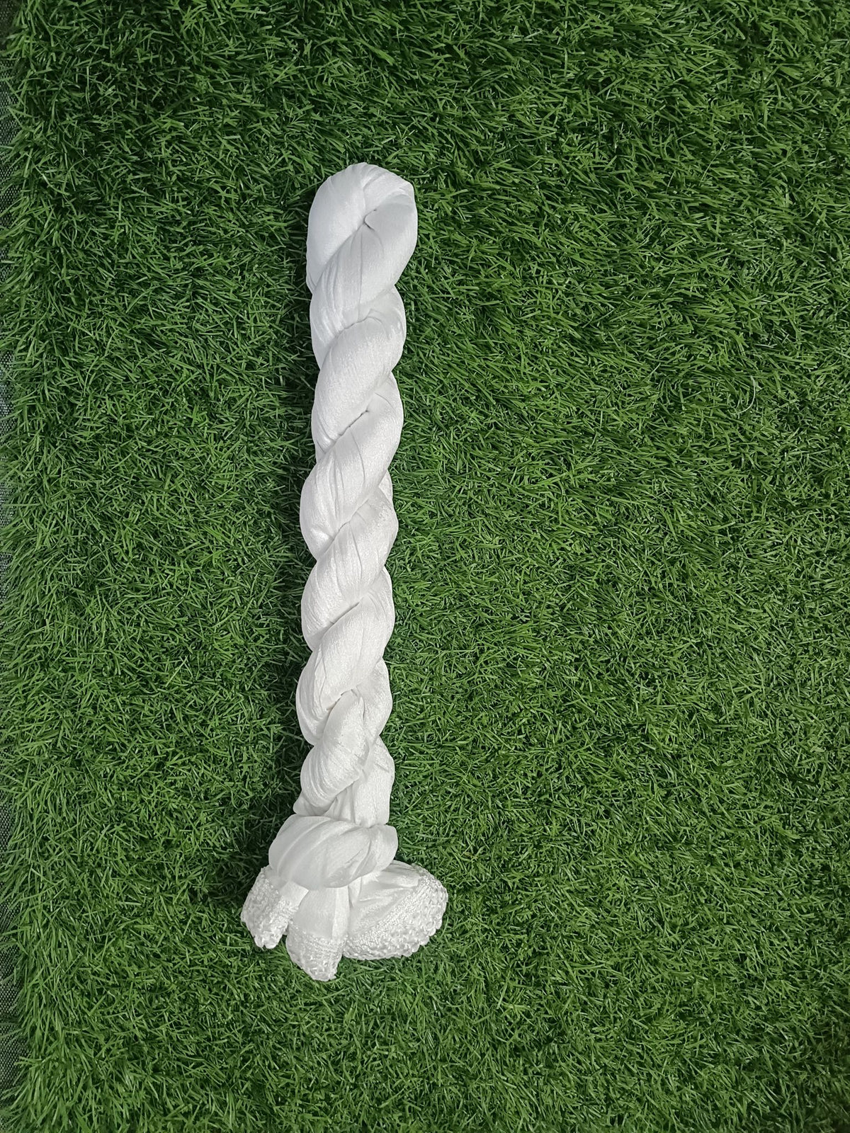 Vibrant white Crushed Cotton Chunni with Pom-Pom Accents