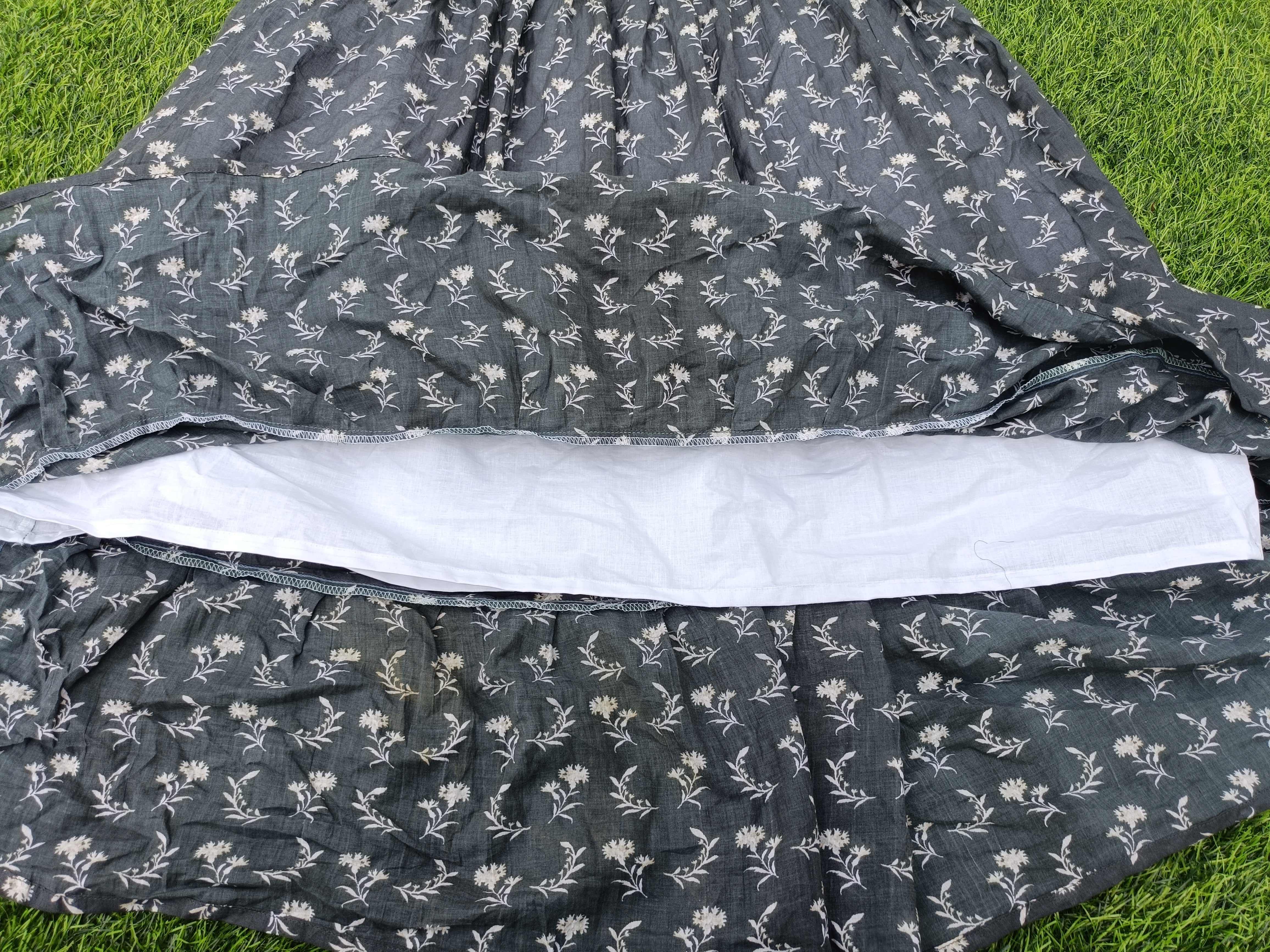 Women's Dark Grey Printed Flared Umbrella model kurti with inner lining and Elbow Sleeves
