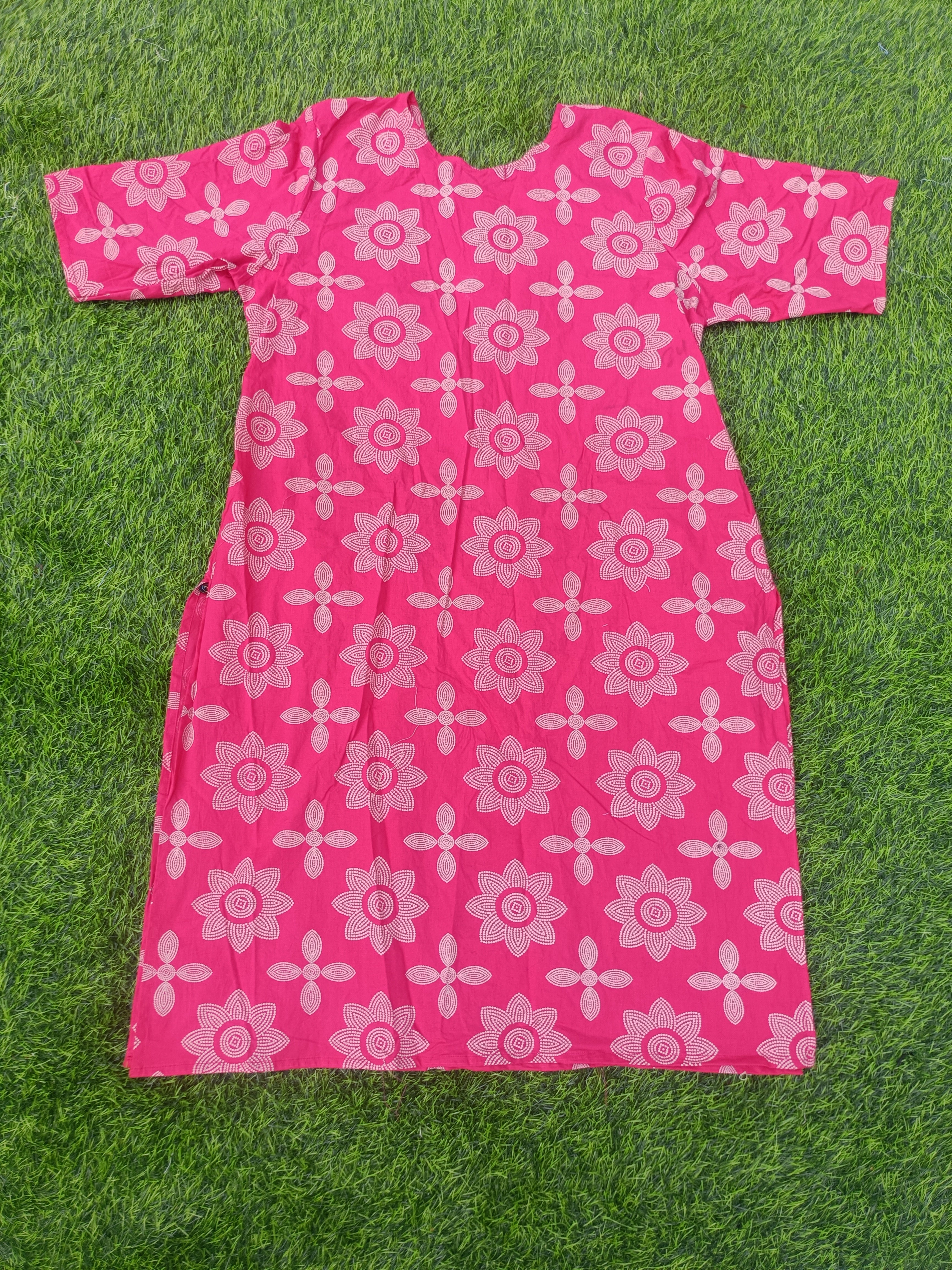 Women’s Rani Pink Floral Printed Cotton Straight-Cut Kurthi with Elbow Sleeves & Pocket
