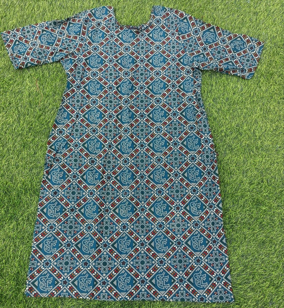 Women’s Peacock Blue Multicolour Ethnic Printed Cotton Straight-Cut Kurthi with Elbow Sleeves & Pocket