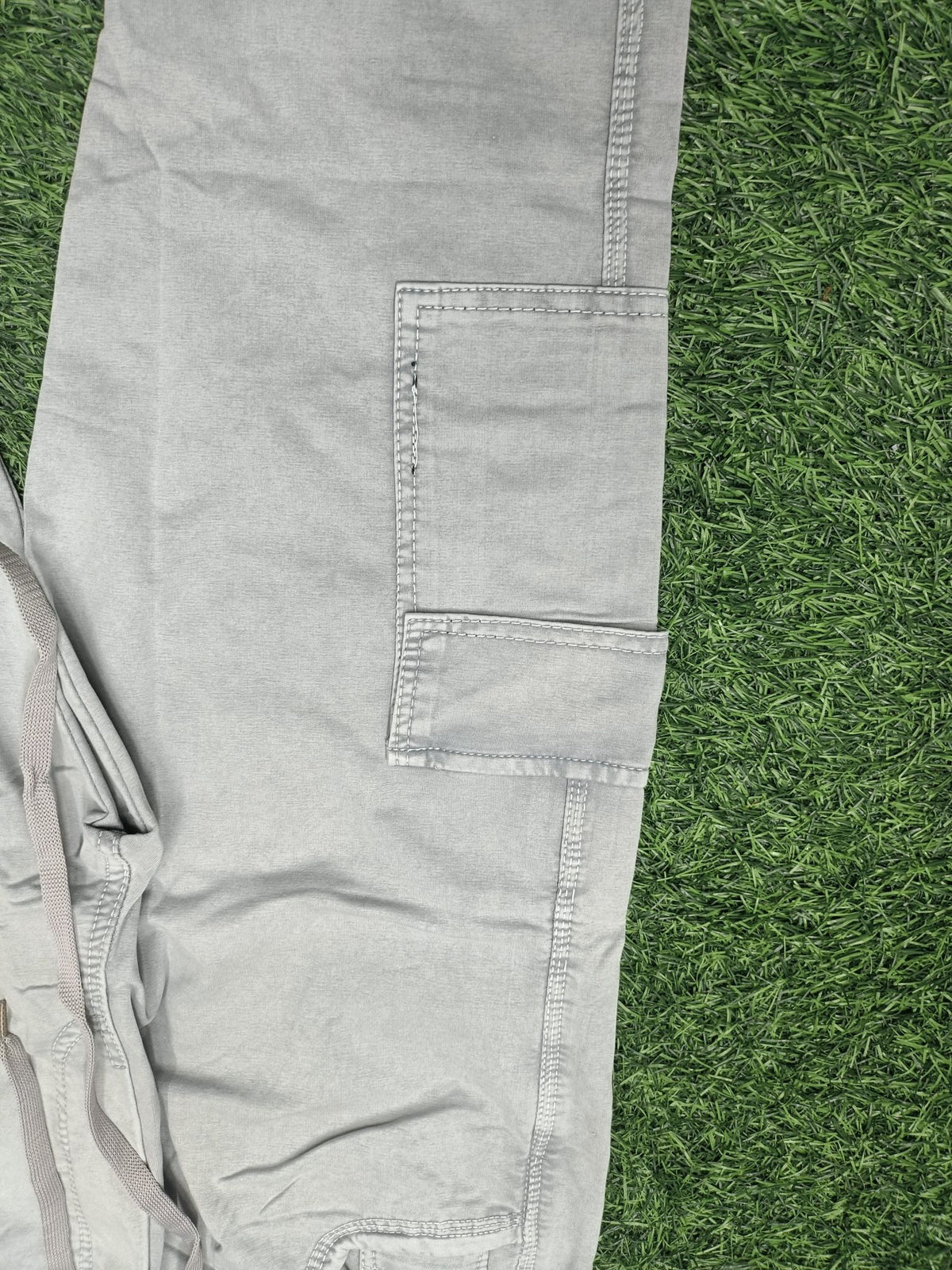Men's Light Grey Casual Cargo Track Pants