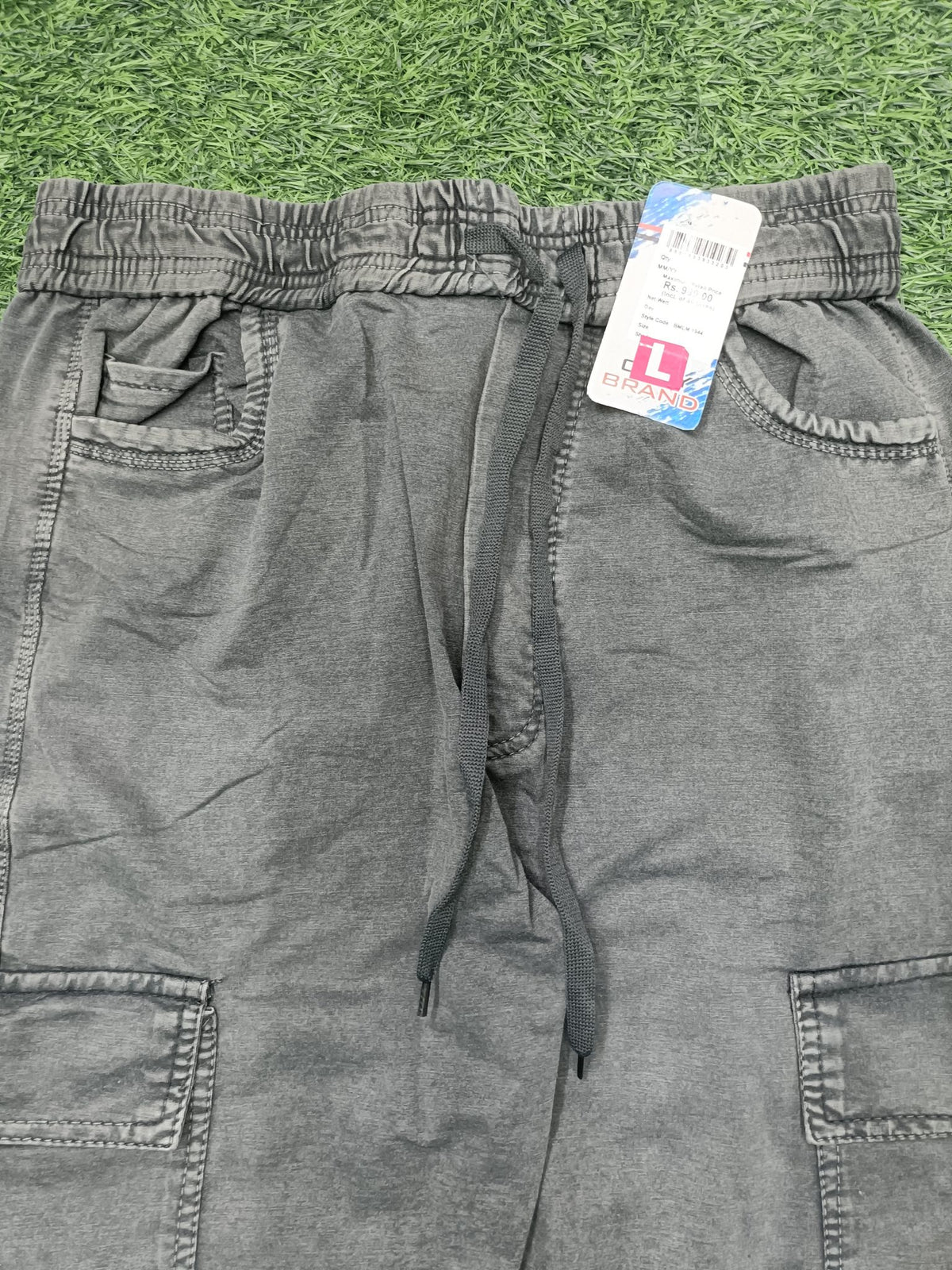 Men's Charcoal Grey Sporty Cargo Track Pants with Zipper Pockets