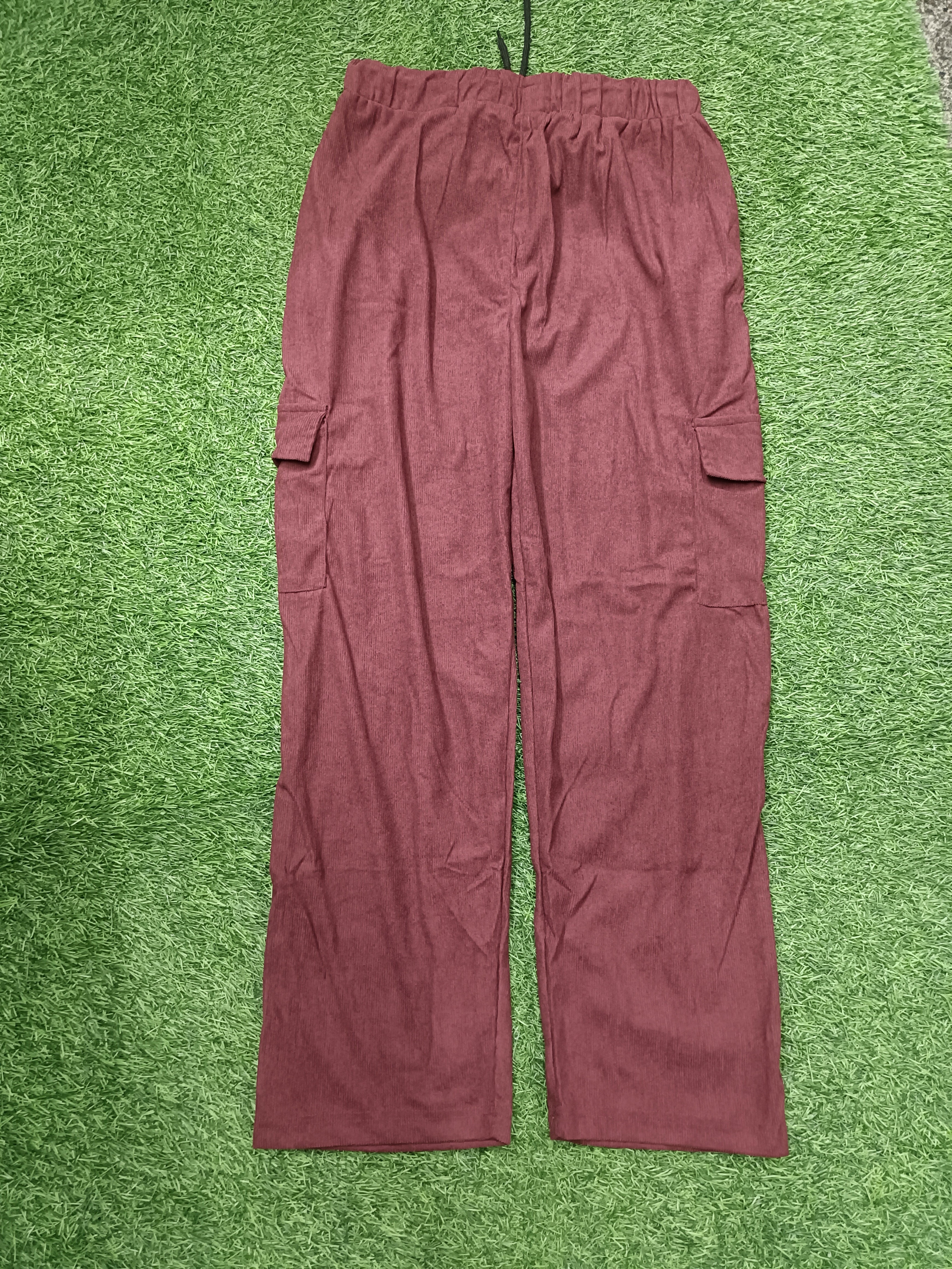 Men's Maroon Sporty Cargo Track Pants with Zipper Pockets