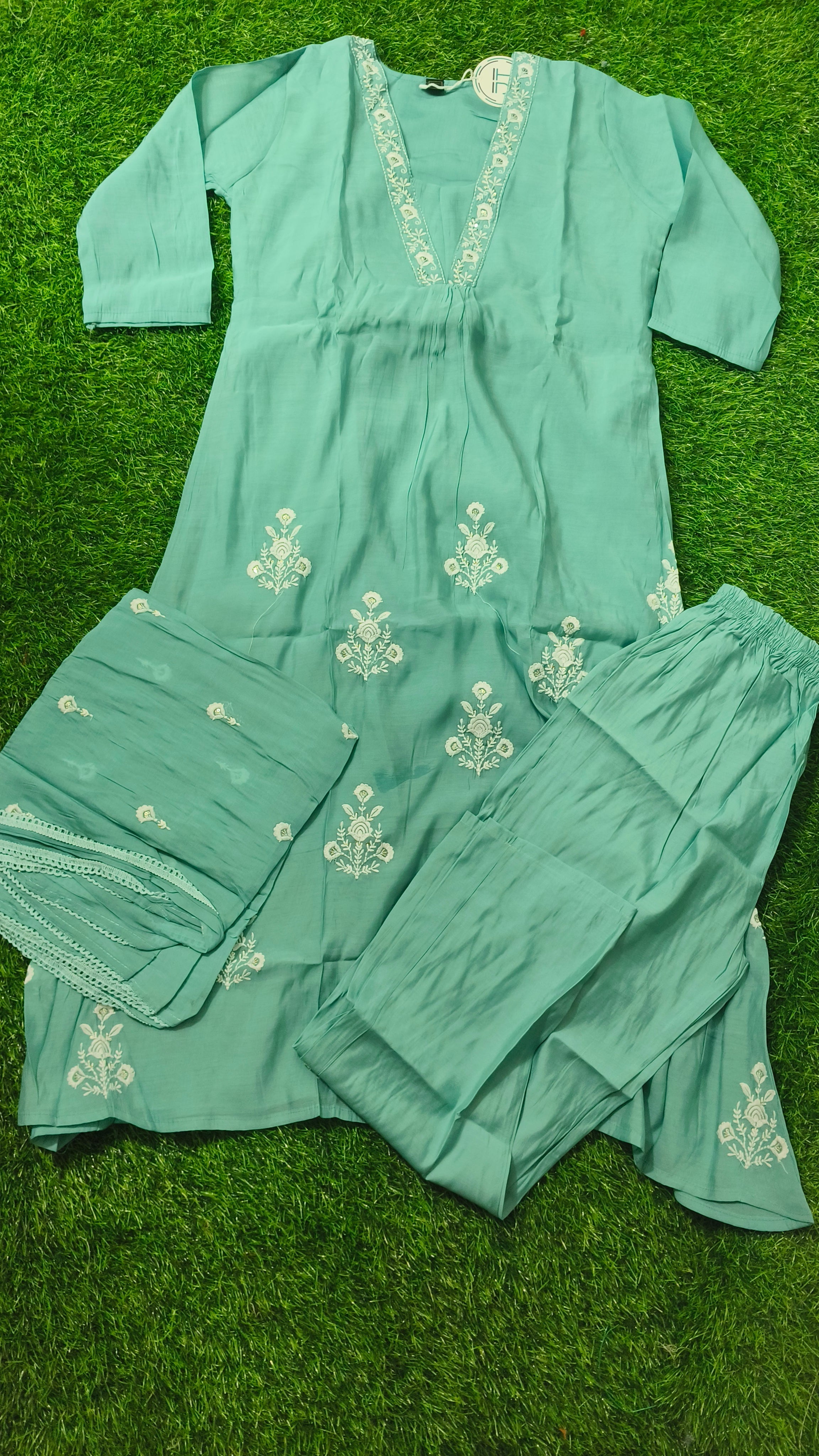 Elegant Sea Green Embroidered 3-Piece Silk Kurti Set