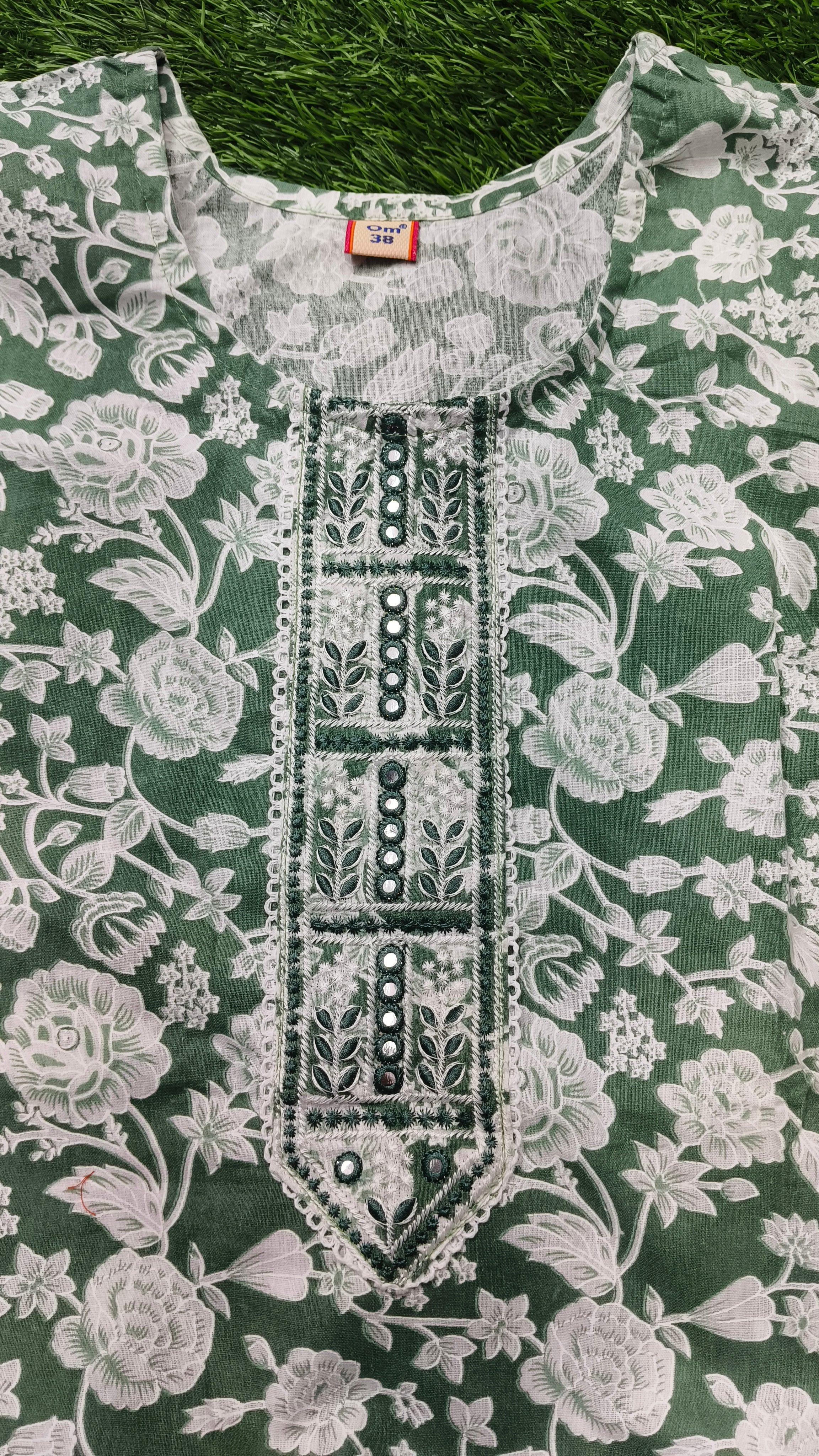 Elegant Green and White Floral Printed Cotton 3-Piece Kurti Set