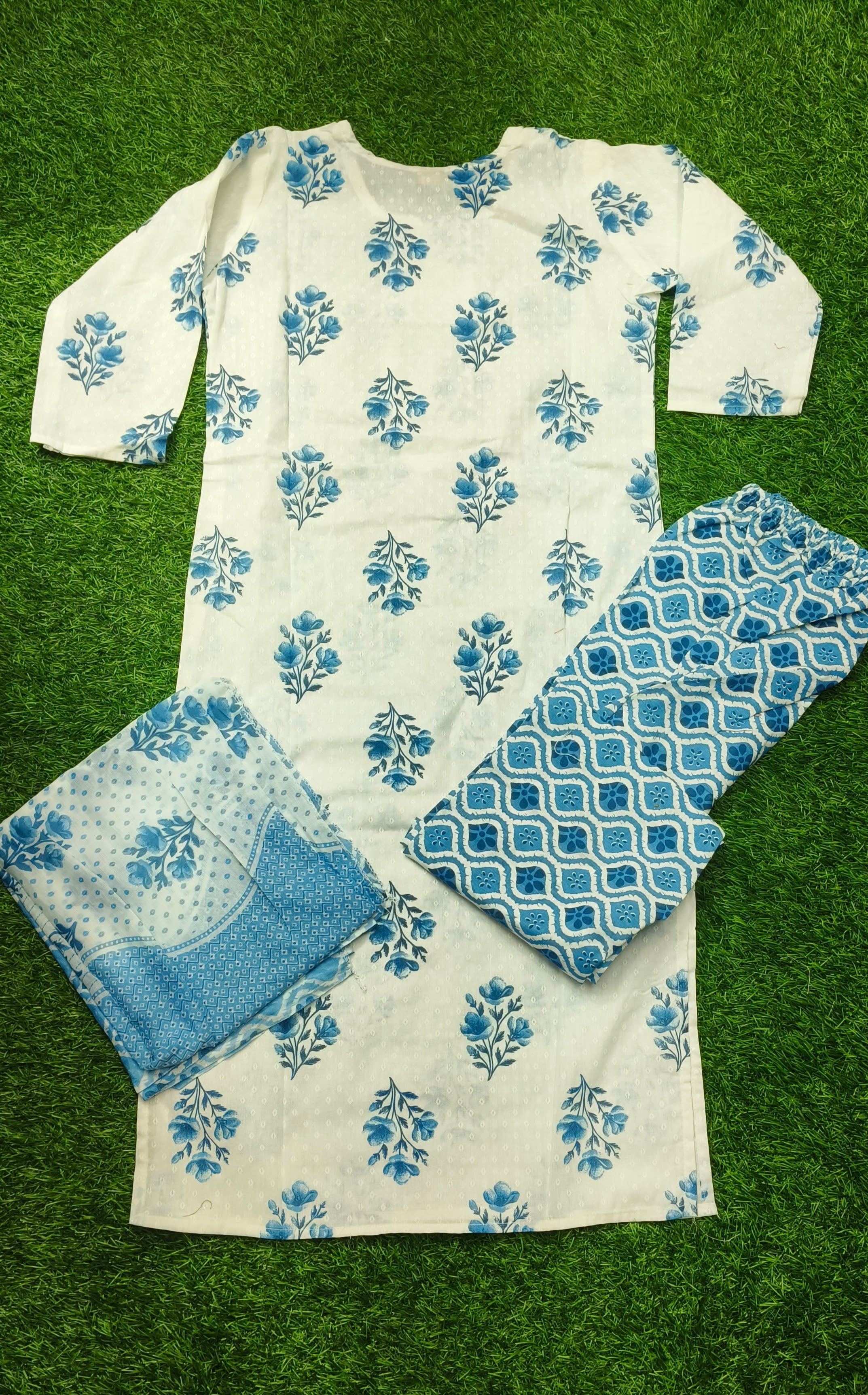 Elegant White and Blue Floral Printed Cotton 3-Piece Kurti Set