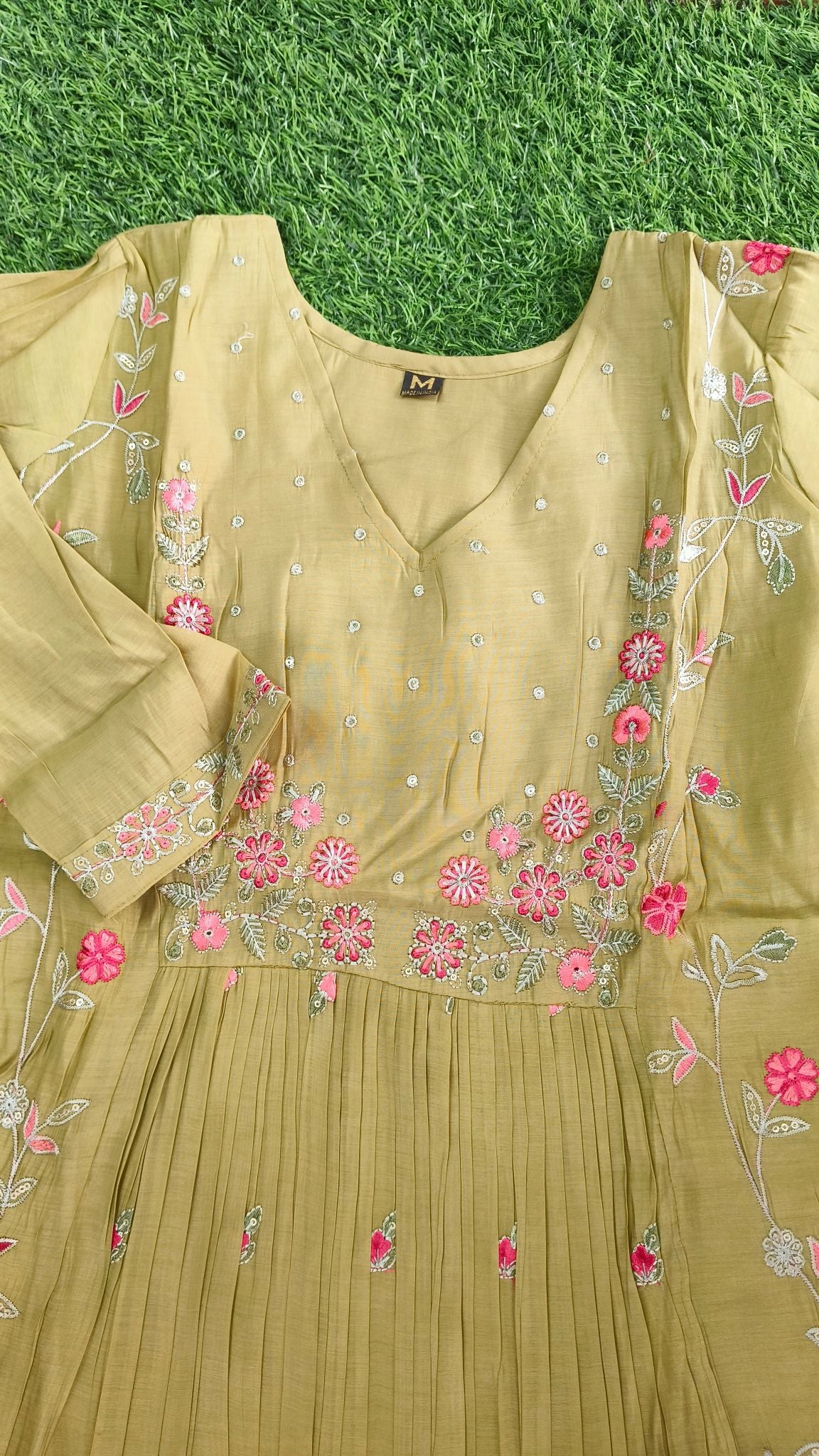 Elegant Olive Green Embroidered Mull chanderi 3-Piece Kurti Set