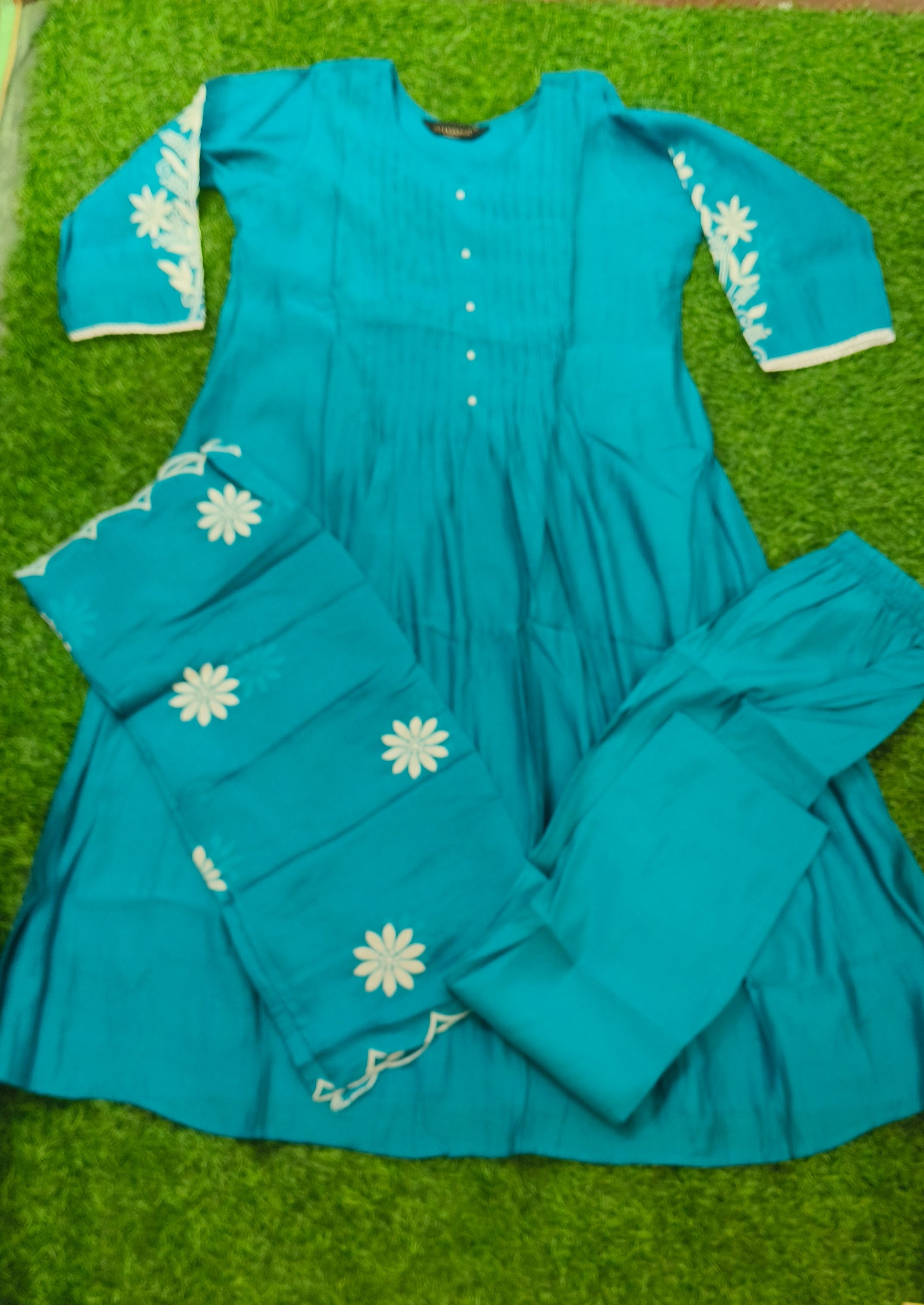 Elegant Teal Blue Mull Chanderi Embroidered 3-Piece Kurti Set