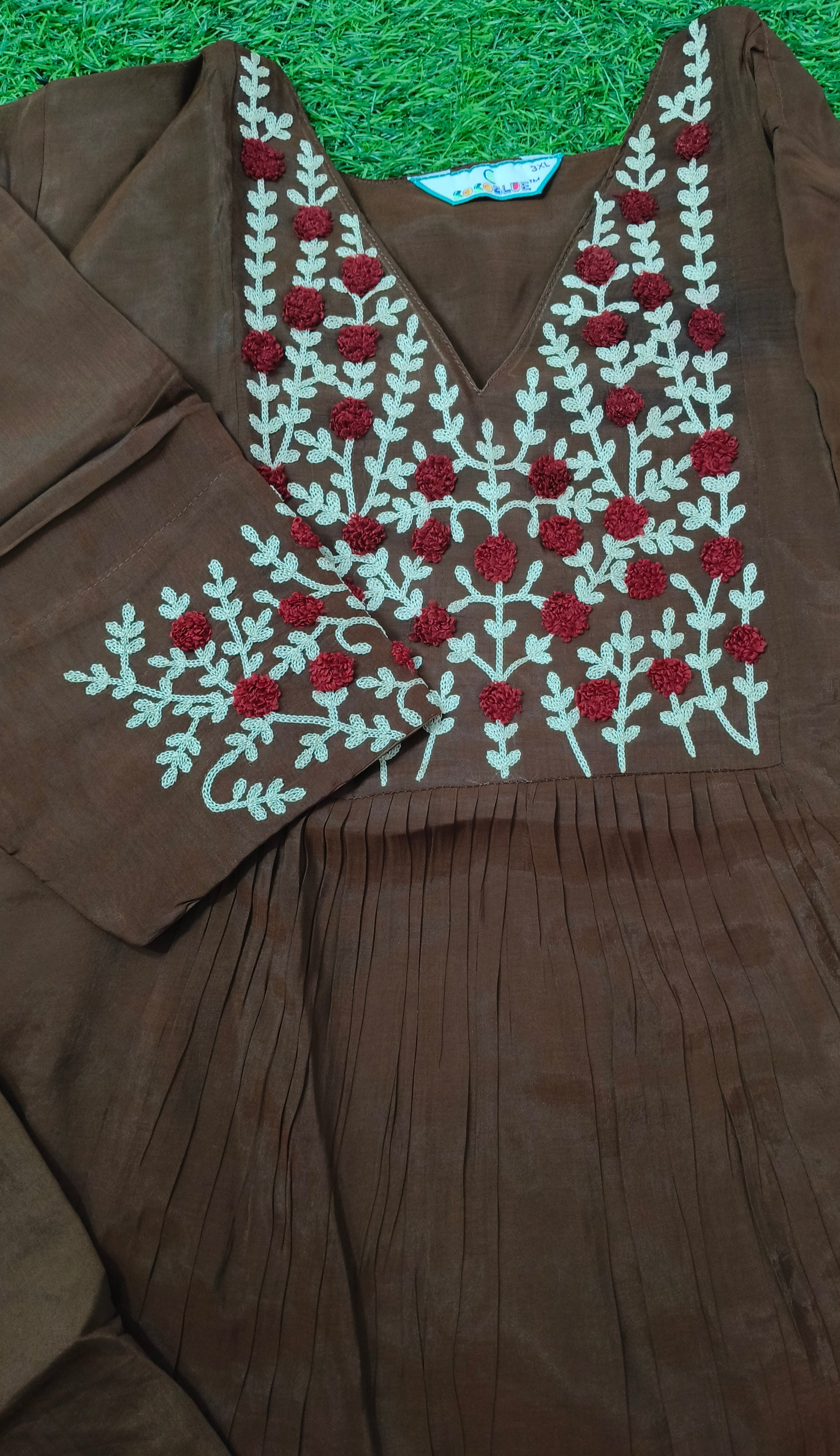 Elegant Dark Brown Embroidered Rayon 3-Piece Kurti Set